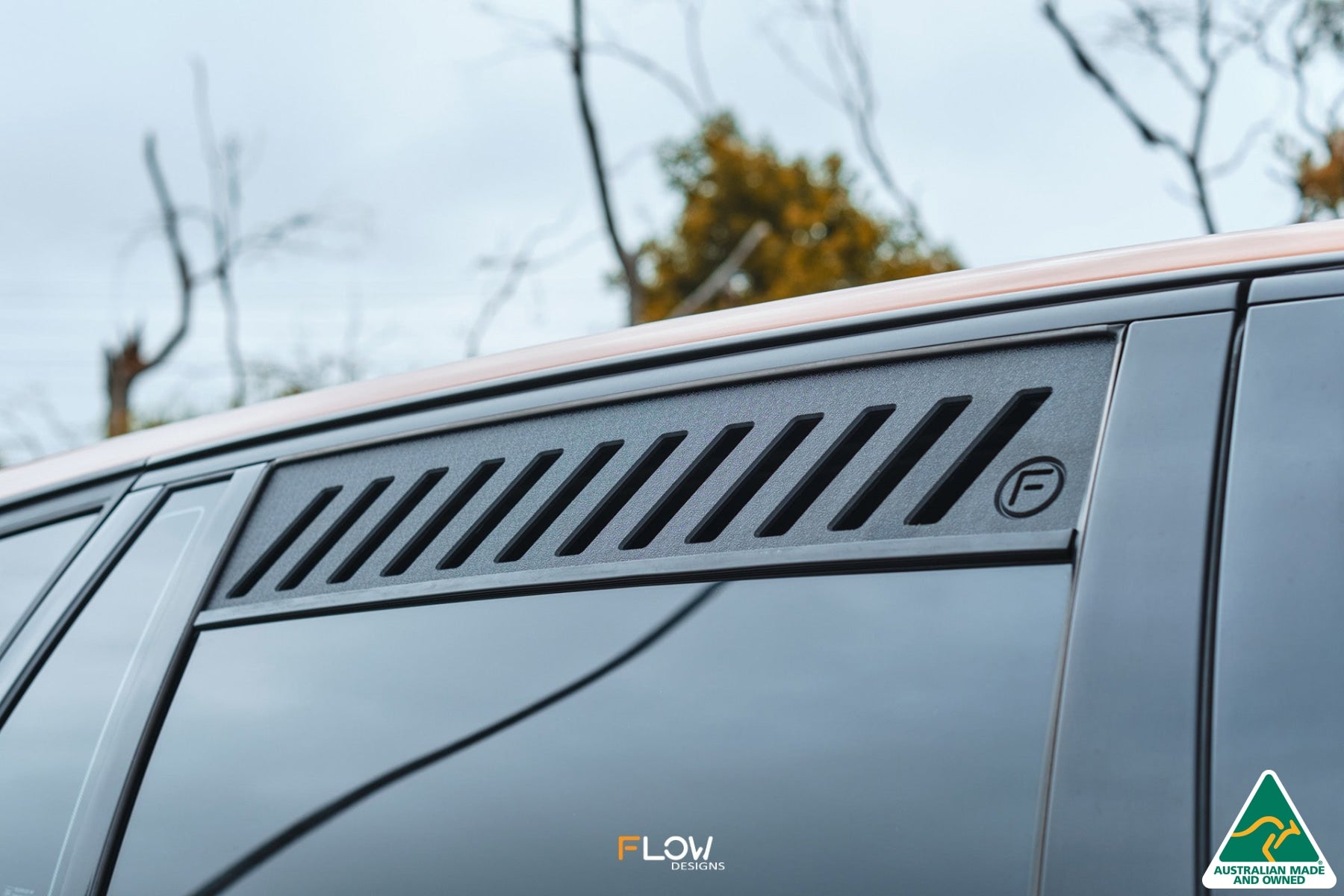 Flow Designs VF Commodore Wagon Rear Window Vents (Pair)