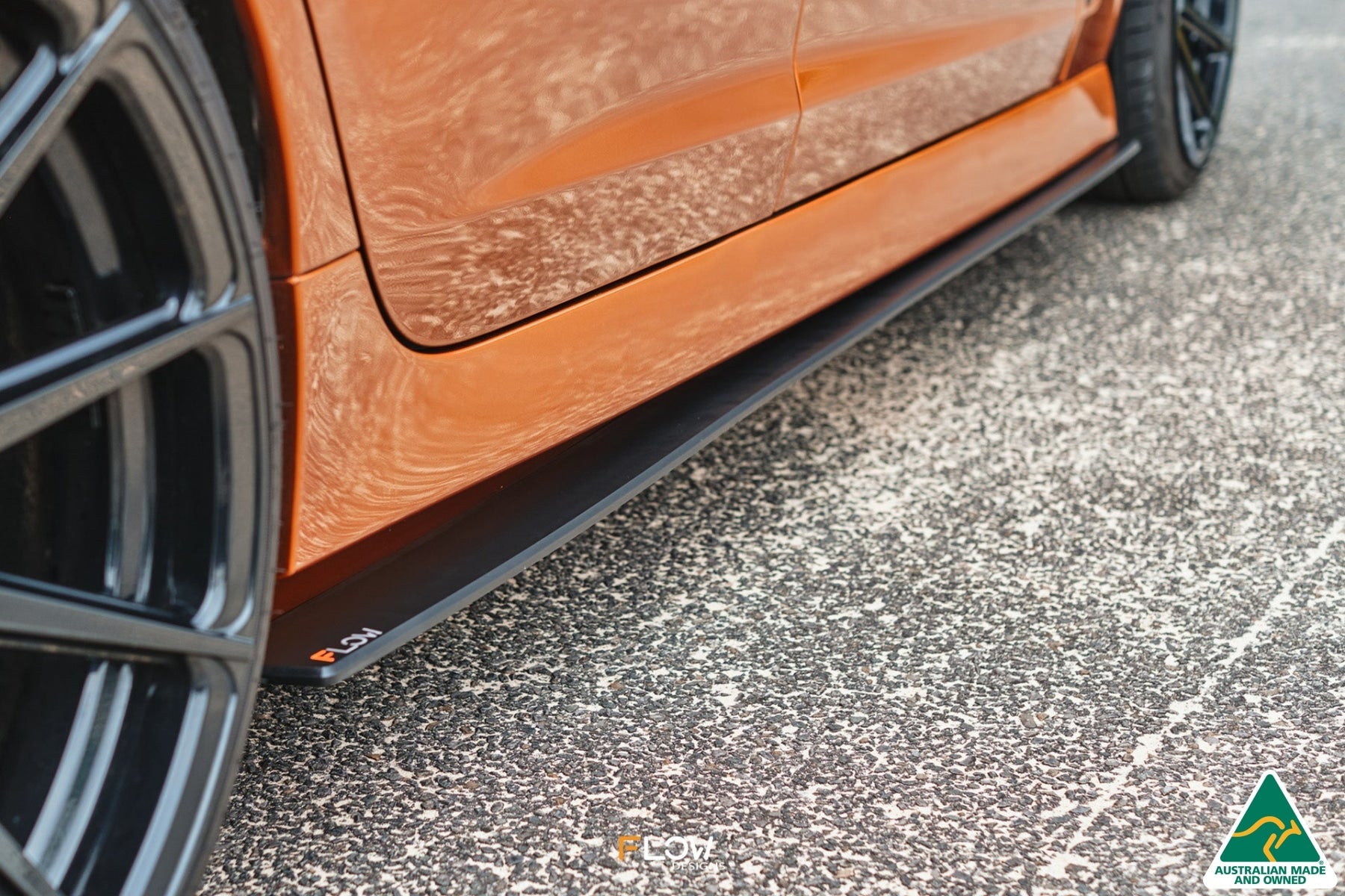 Flow Designs VF Commodore S2 Wagon Side Skirt Splitters (Pair) - iilumolab