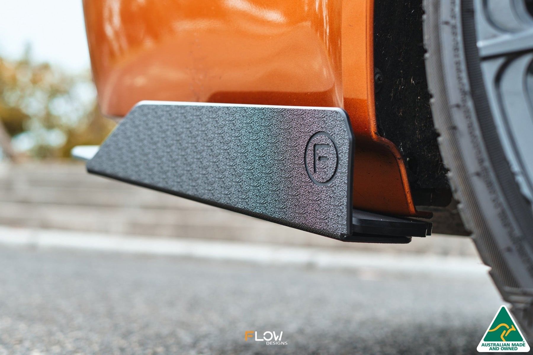 Flow Designs VF Commodore S2 Wagon Rear Spat Winglets (Pair) - iilumolab