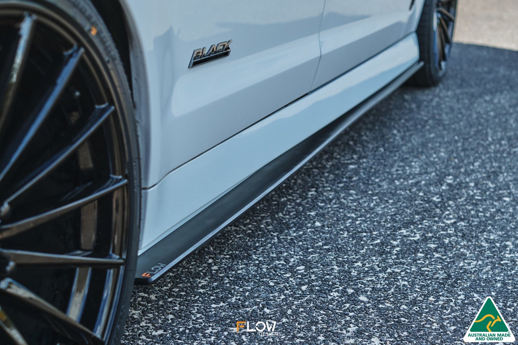 Flow Designs VF Commodore S2 Ute Side Skirt Splitters (Pair) - iilumolab