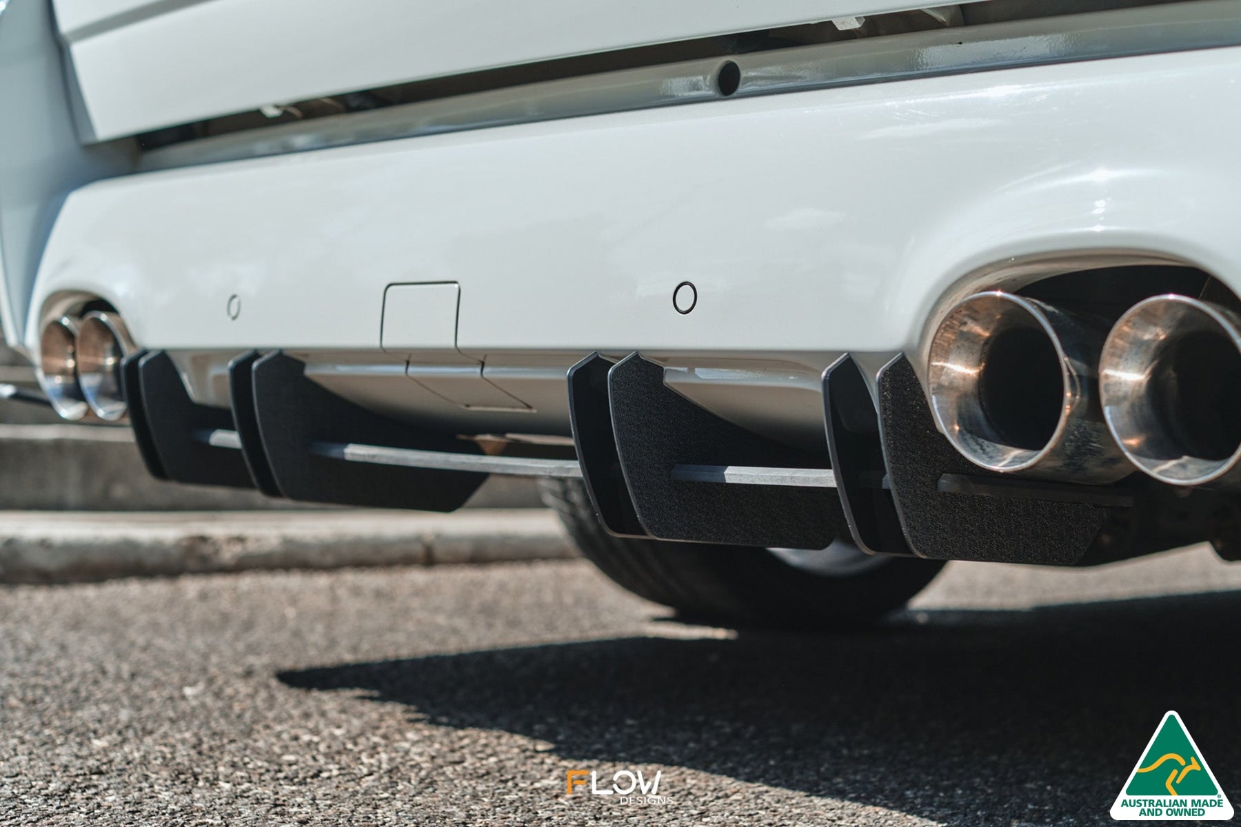 Flow Designs VF Commodore S2 Ute Flow-Lock Rear Diffuser - iilumolab