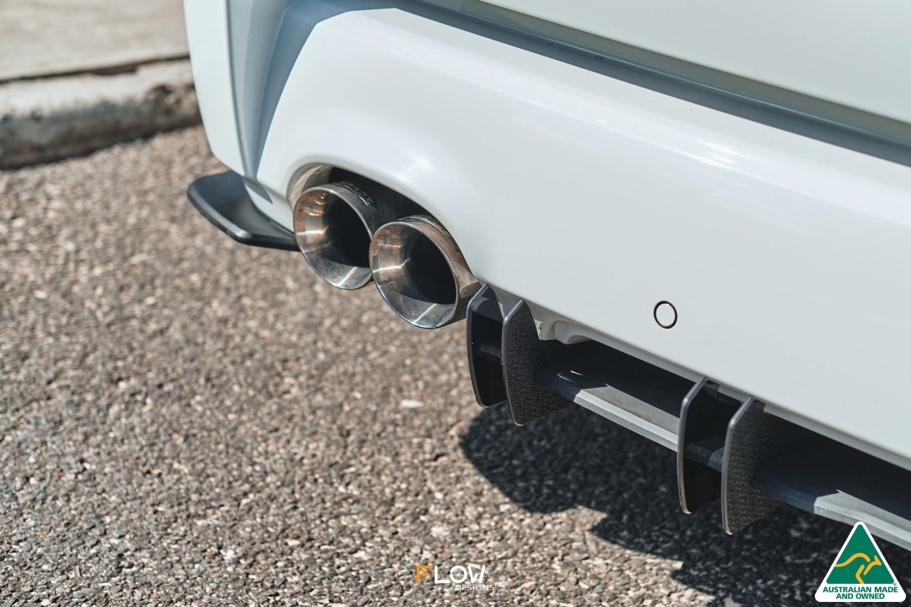 Flow Designs VF Commodore S2 Ute Flow-Lock Rear Diffuser - iilumolab