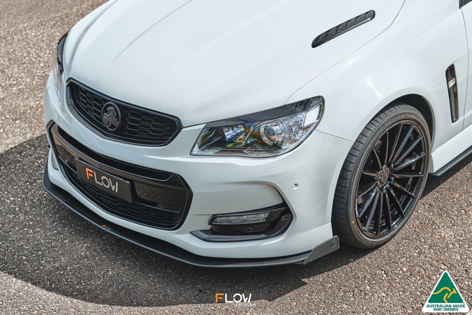 Flow Designs VF Commodore S2 Ute Front Lip Splitter Winglets (Pair) - iilumolab