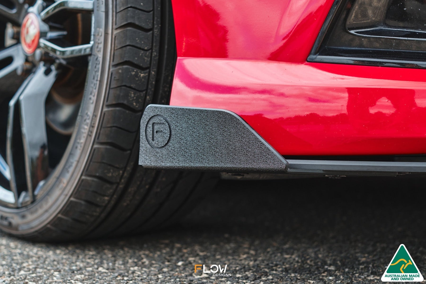 Flow Designs VF Commodore S1 Sedan Front Lip Splitter Winglets (Pair) - iilumolab