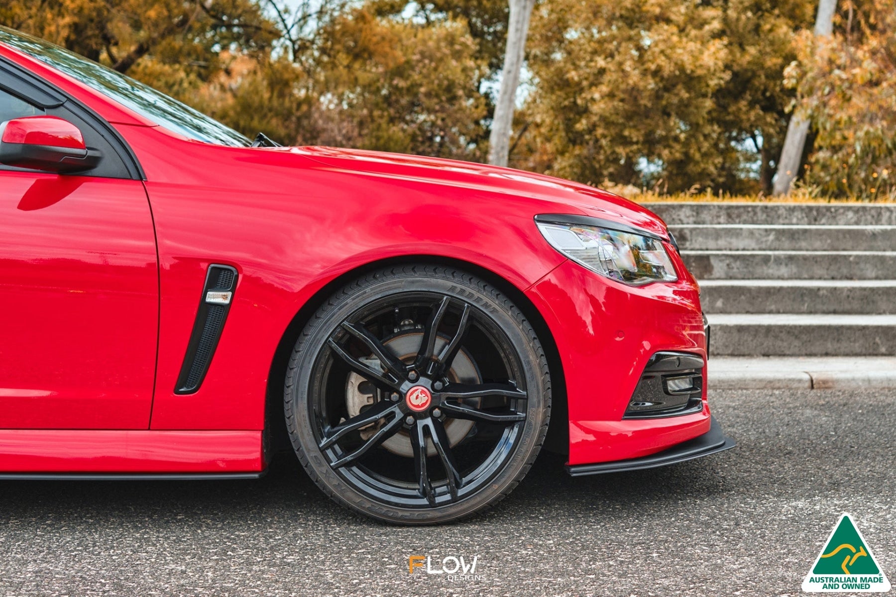 Flow Designs VF Commodore S1 Sedan Front Lip Splitter Extensions (Pair) - iilumolab