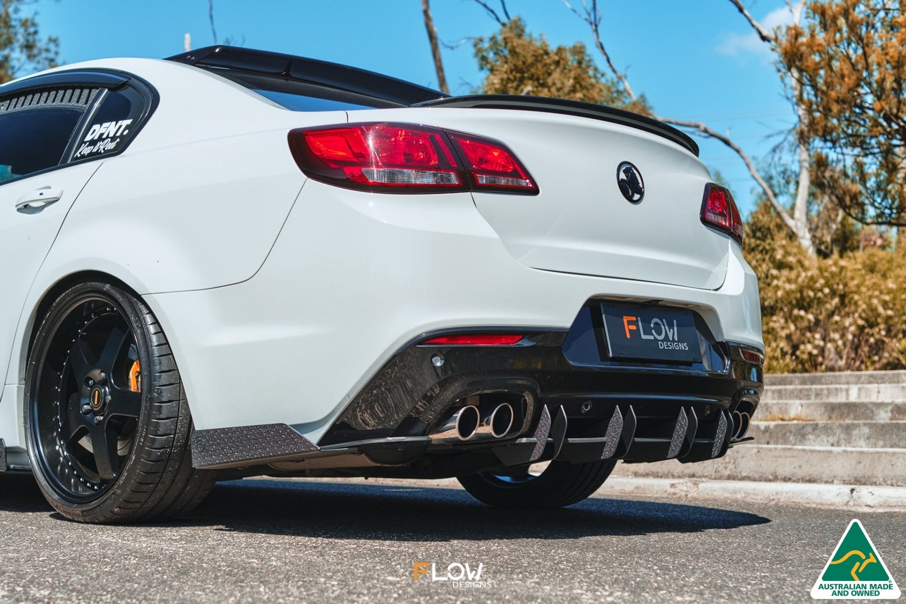 Flow Designs VF Commodore S2 Sedan Flow-Lock Rear Diffuser - iilumolab