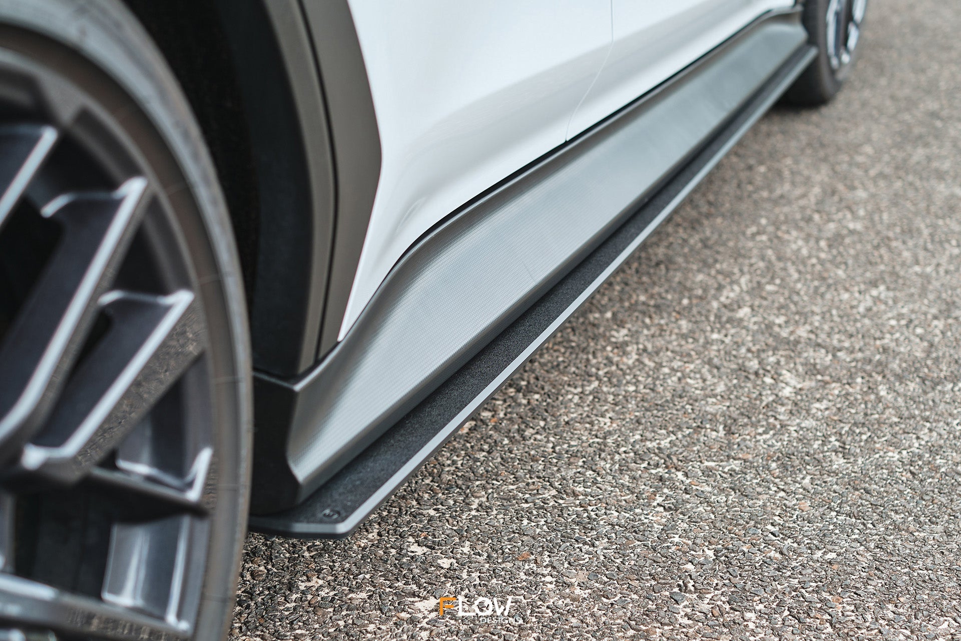Flow Designs EX-DISPLAY - VB WRX Side Skirt Splitters (TEXTURED: Pair) - iilumolab