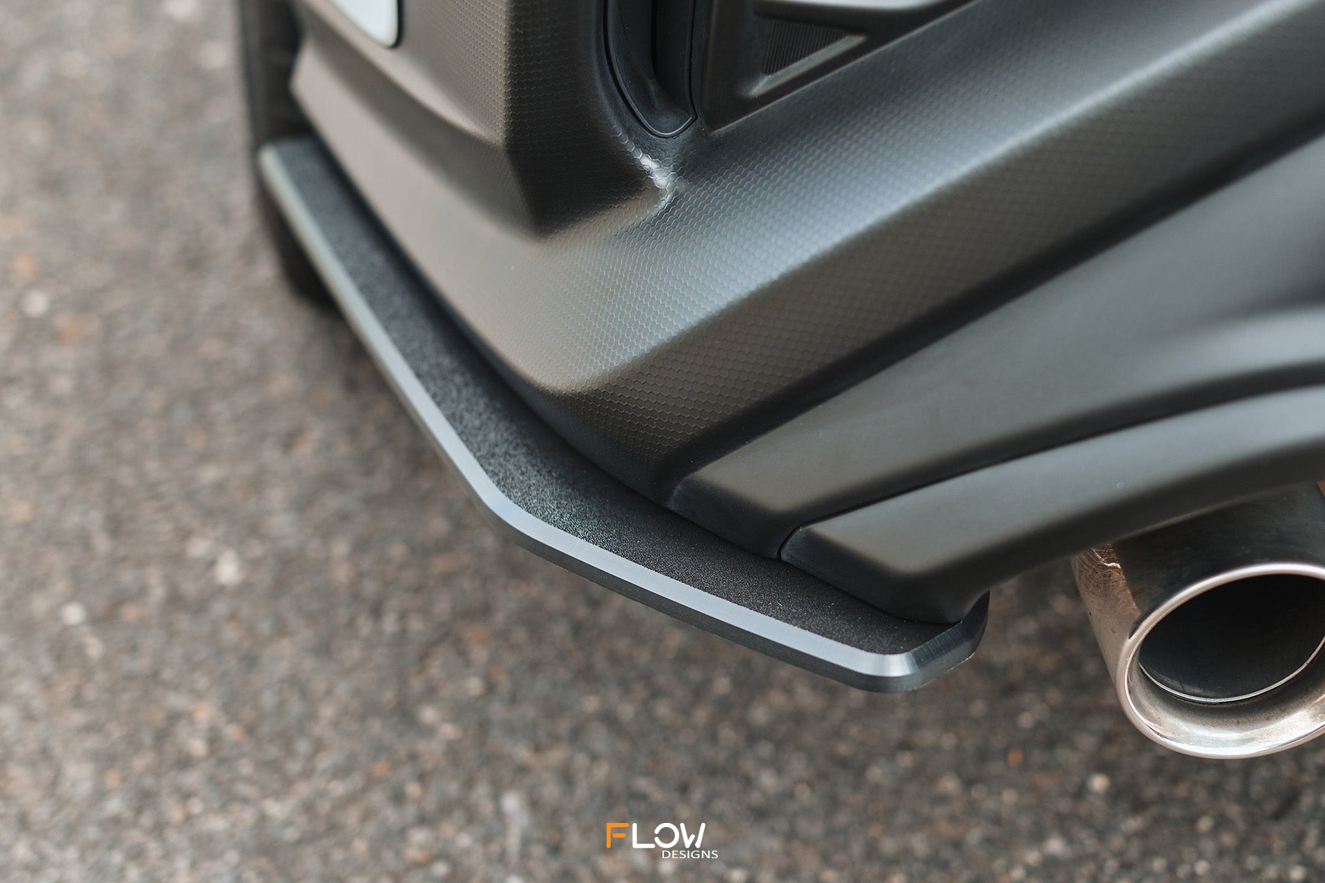 Flow Designs DEMO STOCK - VB WRX Rear Spats (TEXTURED; Pair) - iilumolab