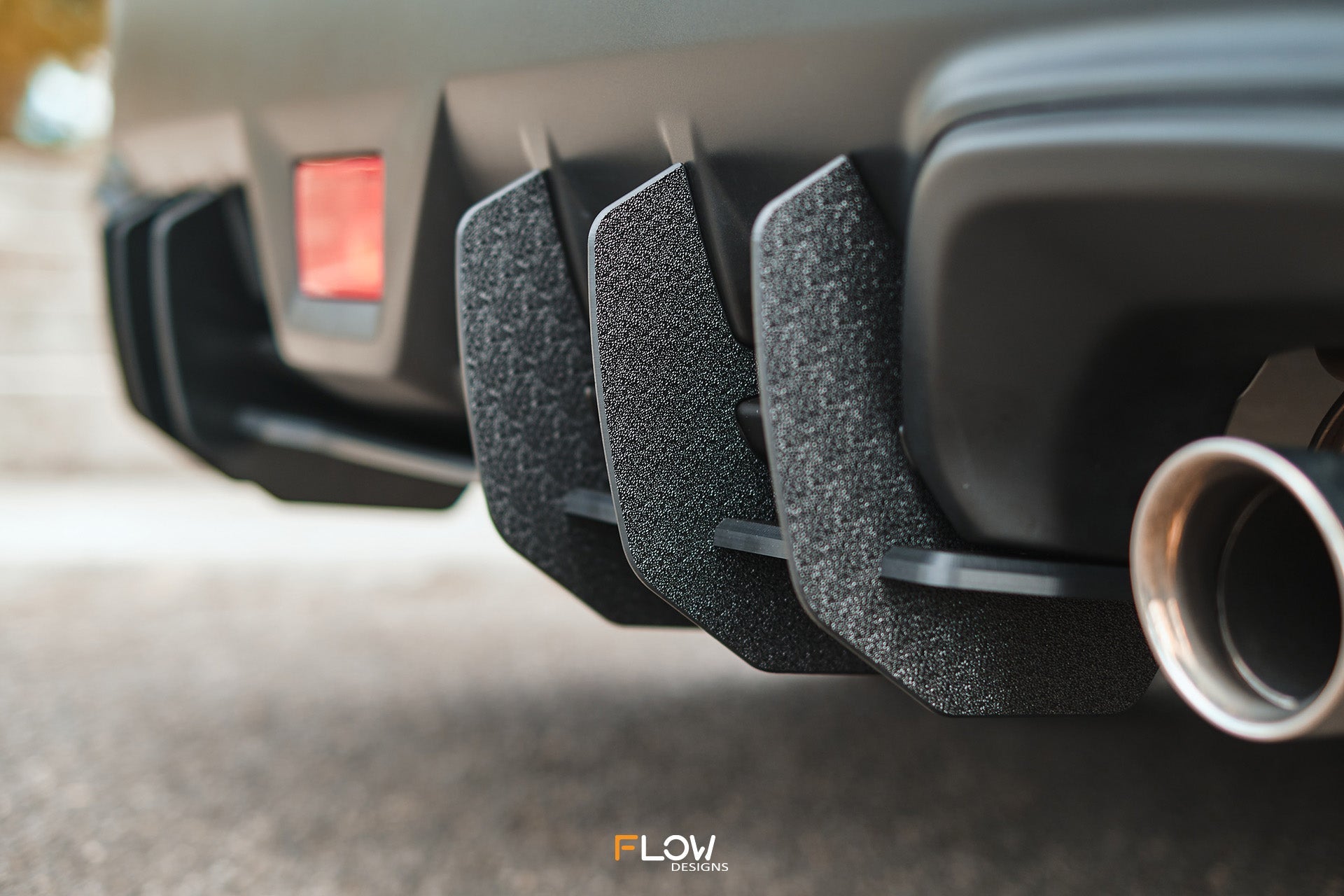 Flow Designs VB WRX Flow-Lock Rear Diffuser (TEXTURED) - iilumolab