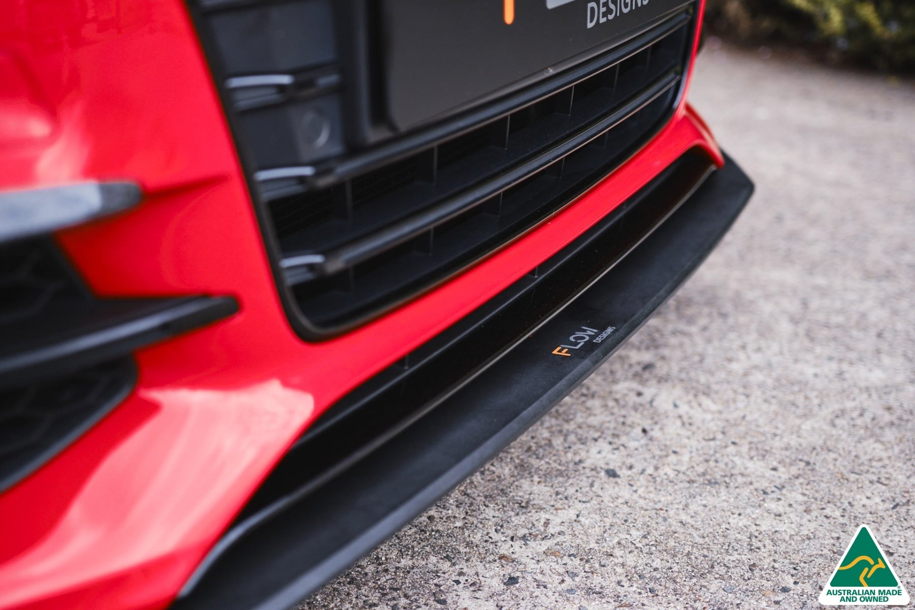 Flow Designs S3 8V Sedan Pre-Facelift Front Lip Splitter V3 & Mounting Brace - iilumolab