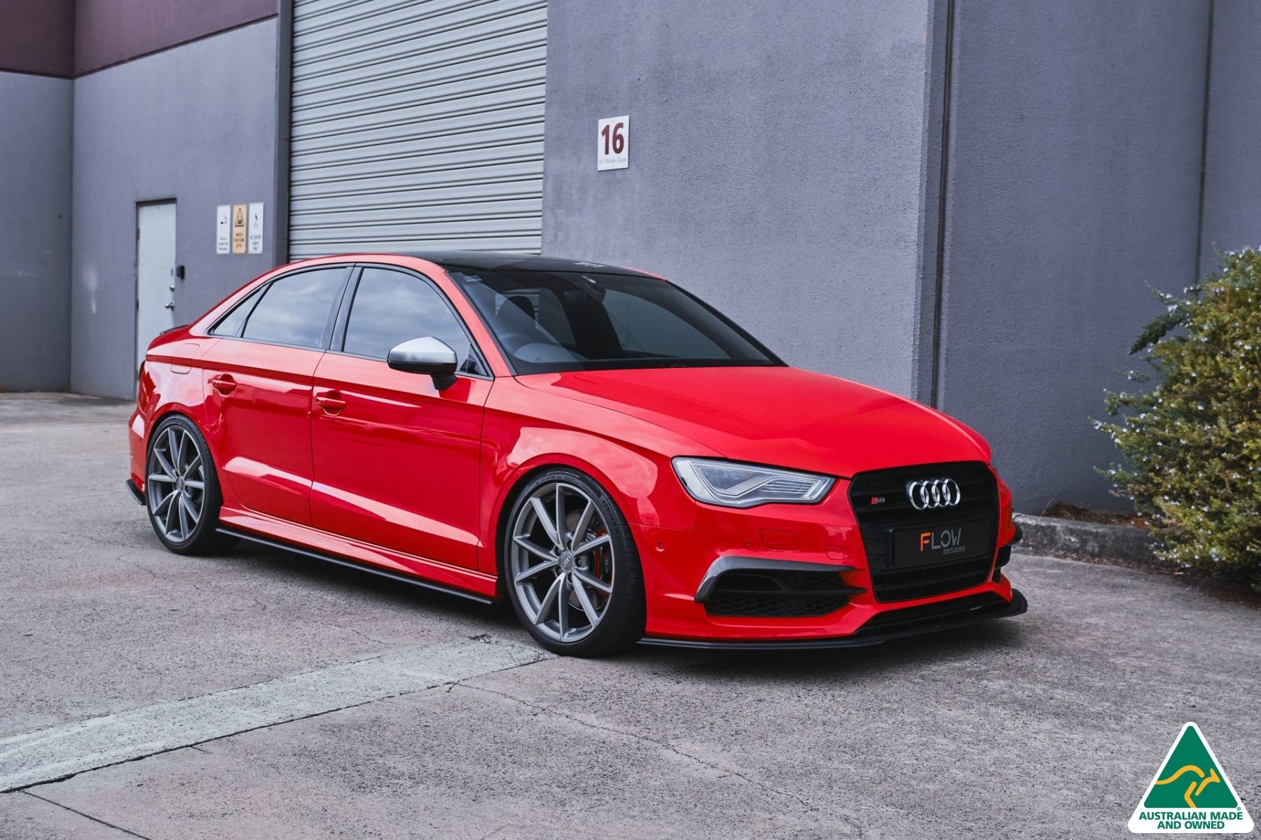 Flow Designs S3 8V Sedan Pre-Facelift Front Lip Splitter Extensions (Pair) - iilumolab