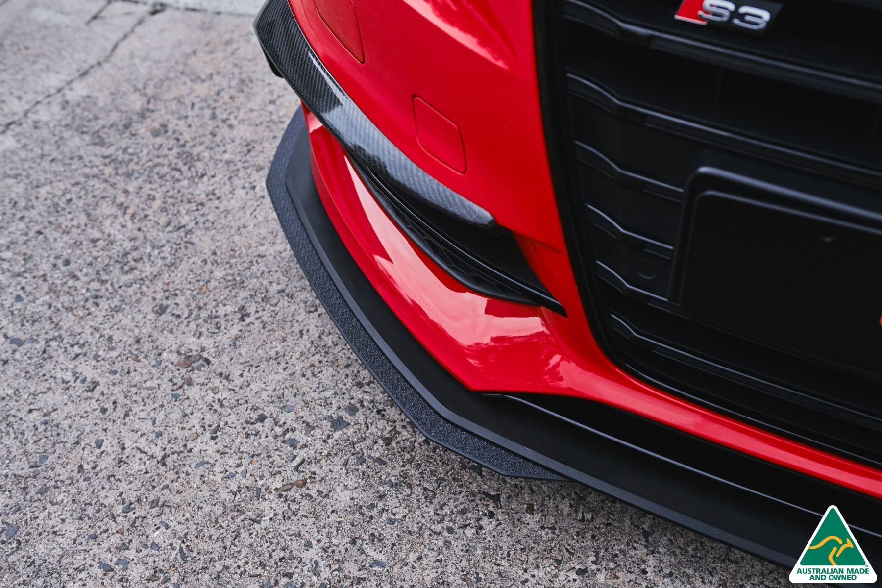 Flow Designs S3 8V Sedan Pre-Facelift Front Lip Splitter Extensions (Pair) - iilumolab