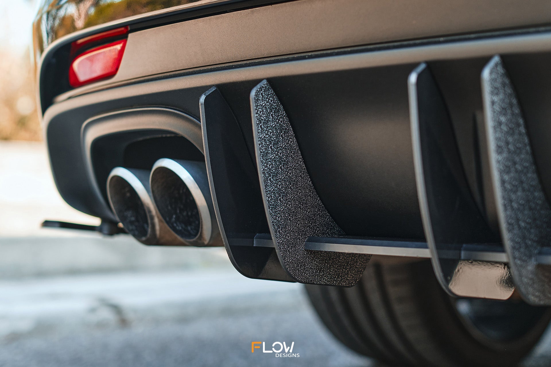 Flow Designs Falcon FGX Flow-Lock Rear Diffuser (GLOSS)