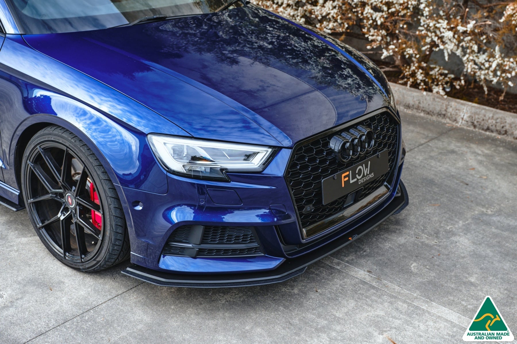 Flow Designs S3 8V Sedan Facelift Front Lip Splitter Extensions (Pair) - iilumolab