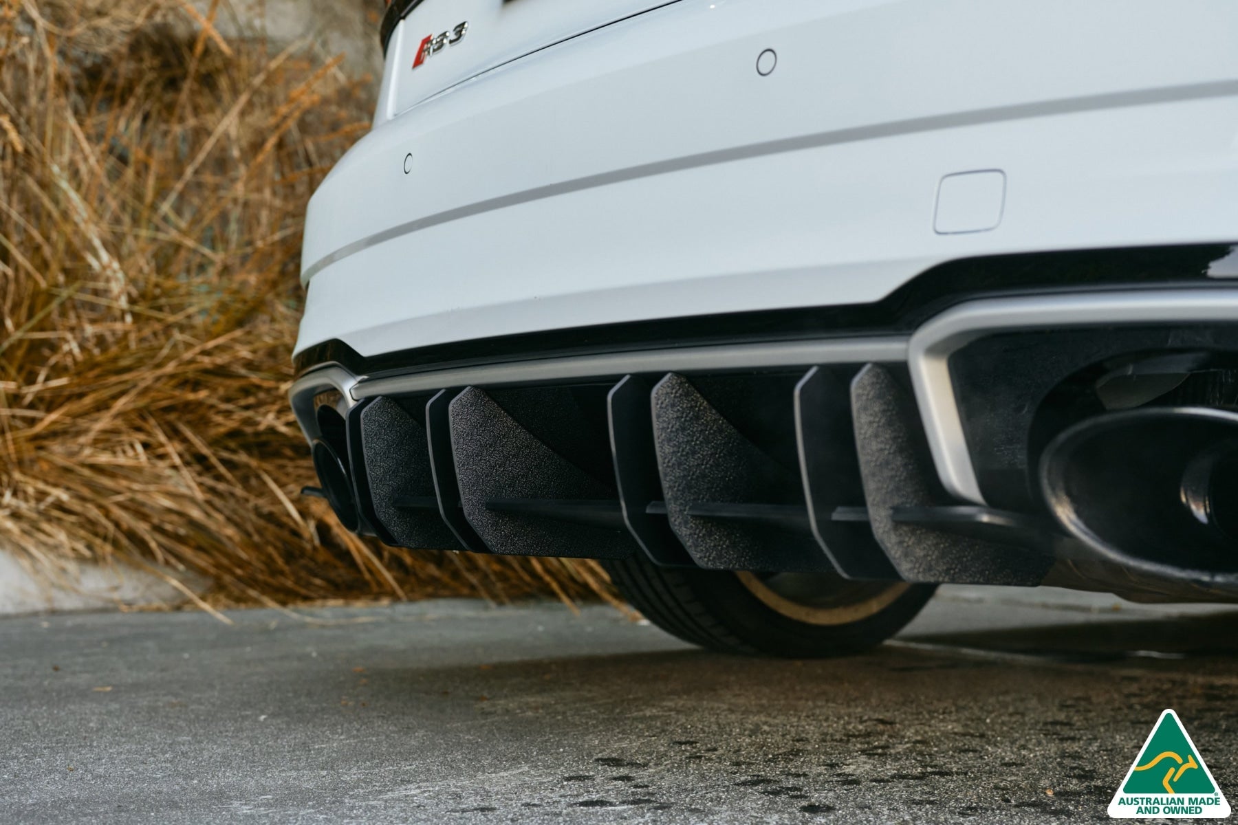 Flow Designs RS3 8V Sedan Facelift Flow-Lock Rear Diffuser - iilumolab