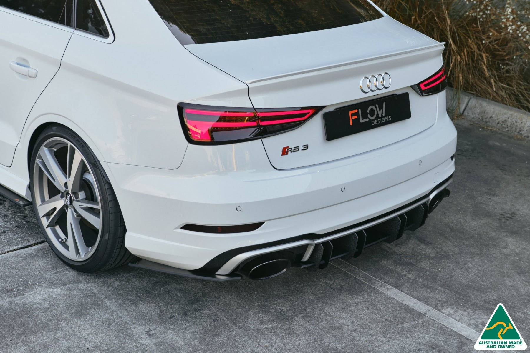 Flow Designs RS3 8V Sedan Facelift Rear Spats (Pair) - iilumolab
