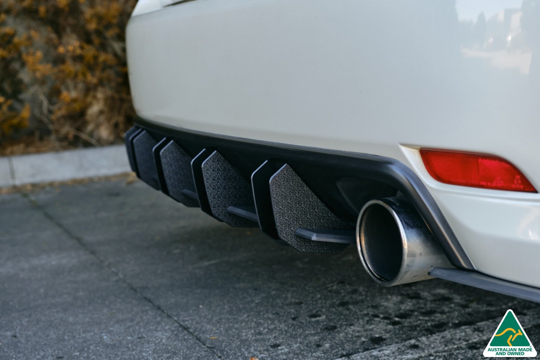 Flow Designs Impreza WRX/RS G3 Hatch PFL Flow-Lock Rear Diffuser - iilumolab