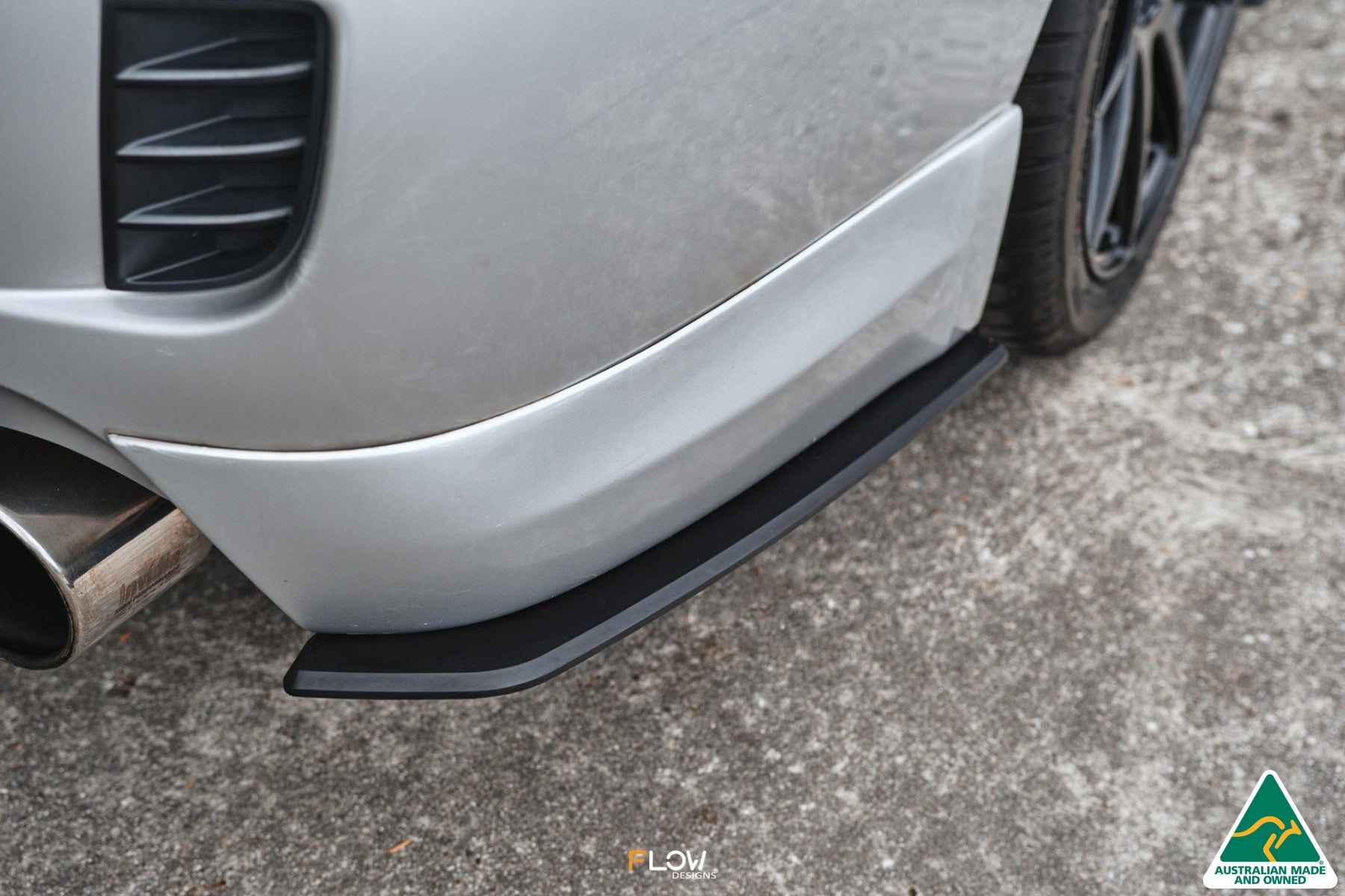 Flow Designs Impreza WRX/RS G3 Sedan PFL Rear Spats (Pair) - iilumolab