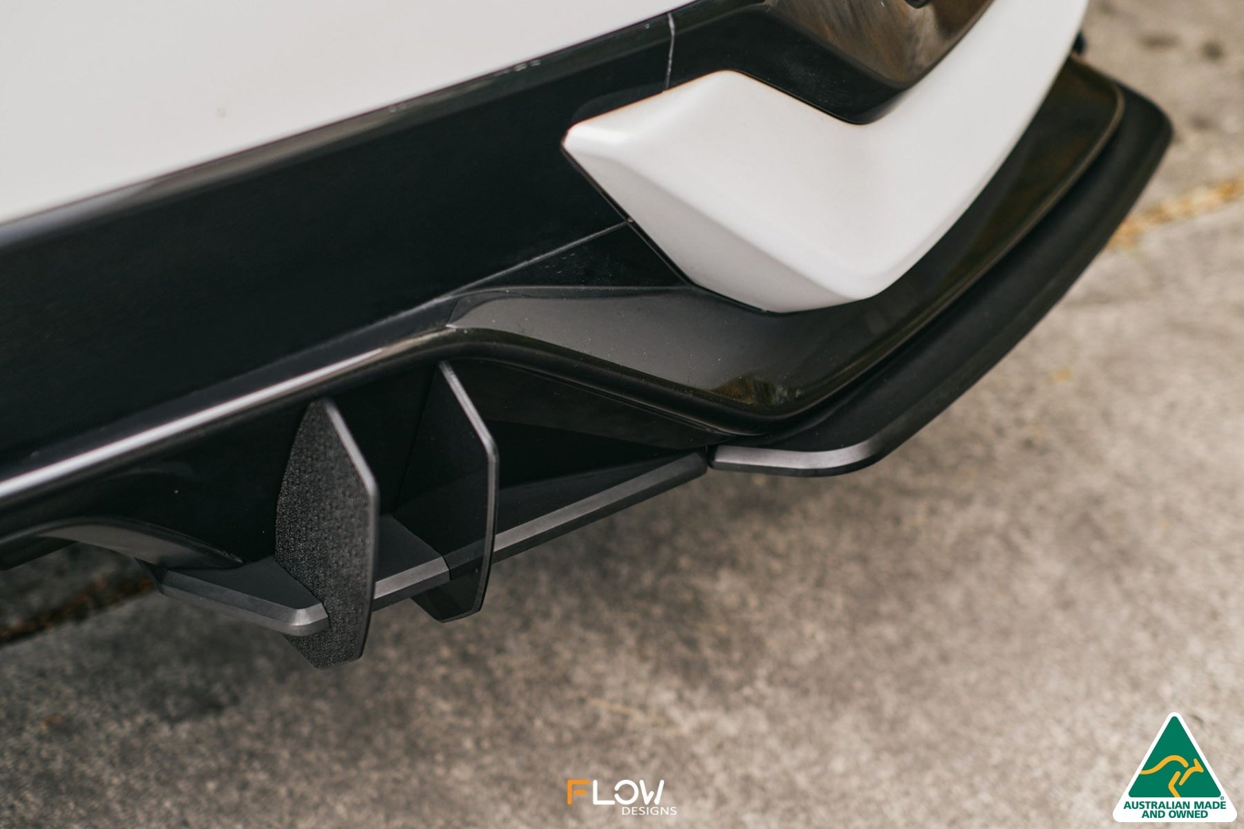 Flow Designs FK4/FK7 Civic RS Hatch PFL Flow-Lock Rear Diffuser - iilumolab