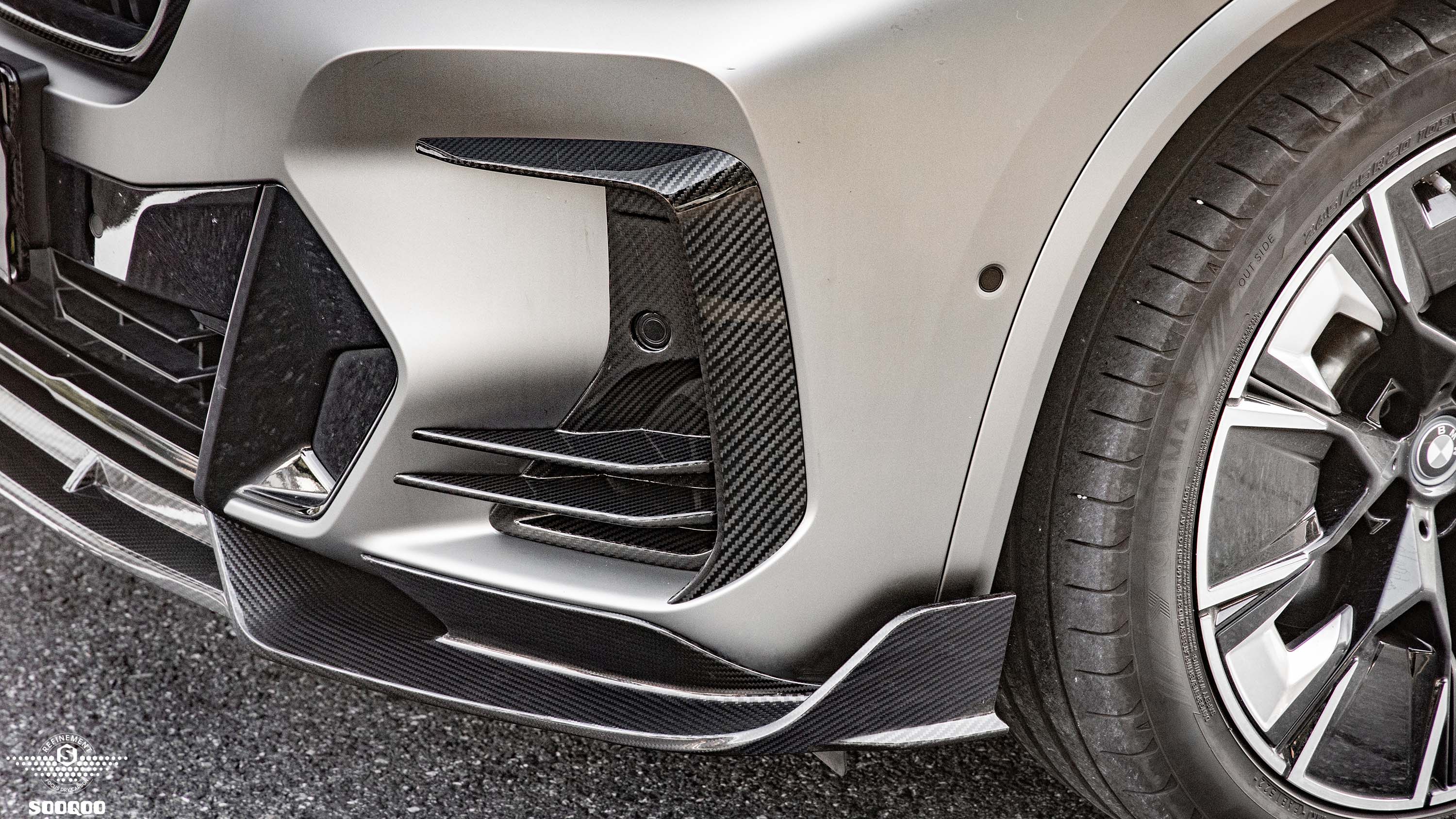 Sooqoo Pre Pregged Dry Carbon Fiber Front Ducts for BMW iX3 G08 LCI / X3 G01 LCI / X4 G02 LCI 2021+
