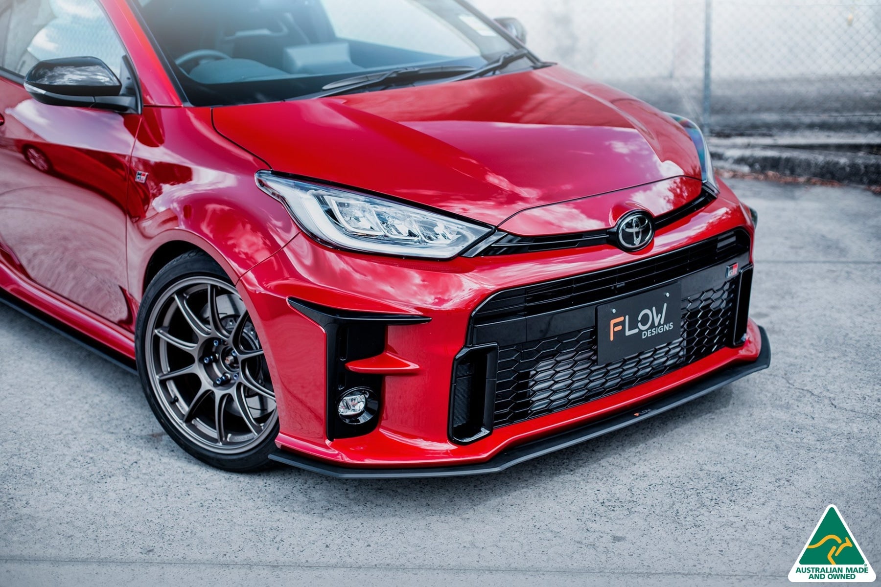 Flow Designs Yaris GR Gen1 Front Lip Splitter & Bumper Reinforcement Plate - iilumolab