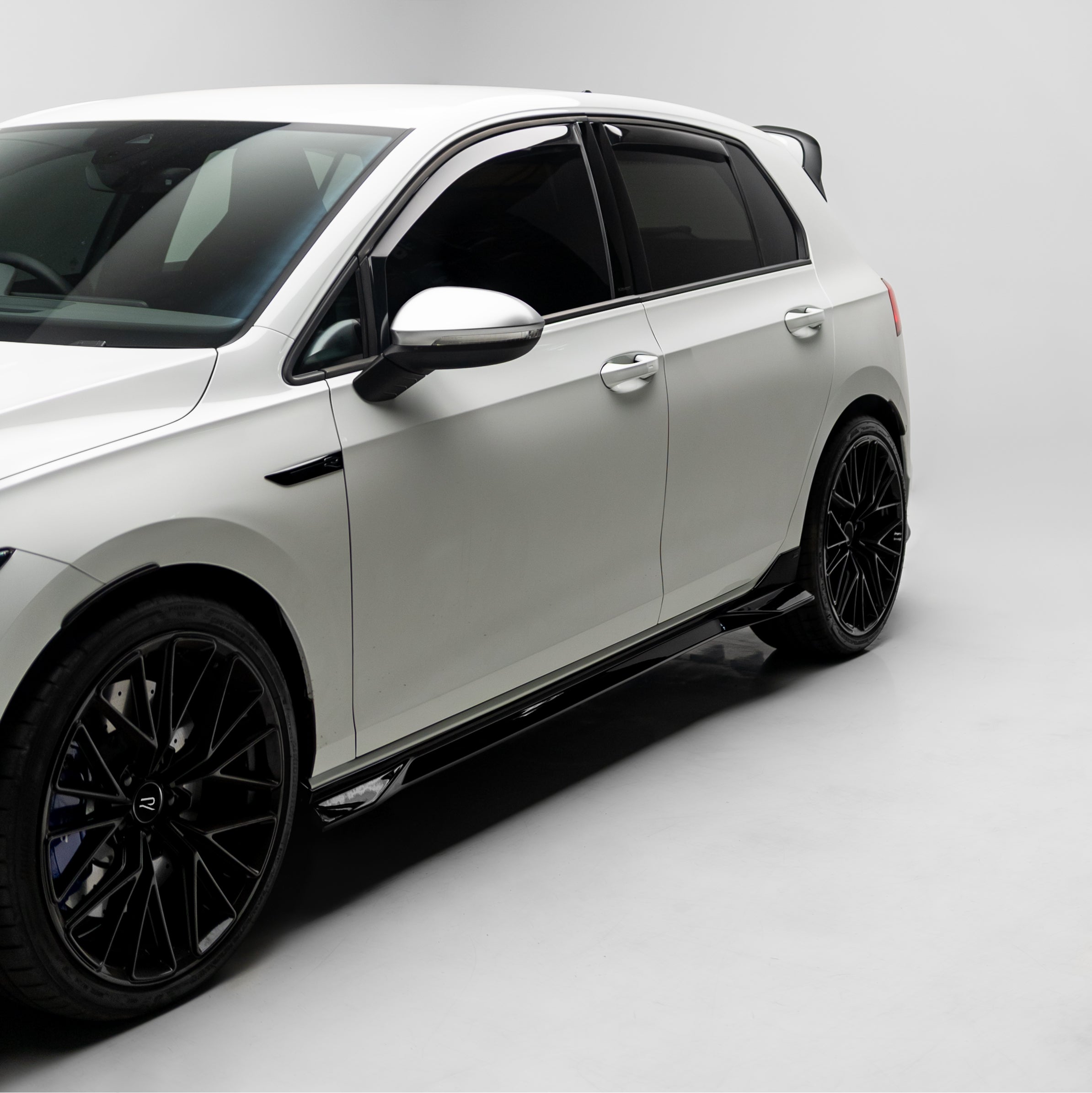 Zaero Designs EVO-1 Full Kit for Volkswagen Golf MK8R 2021-2024 - iilumolab