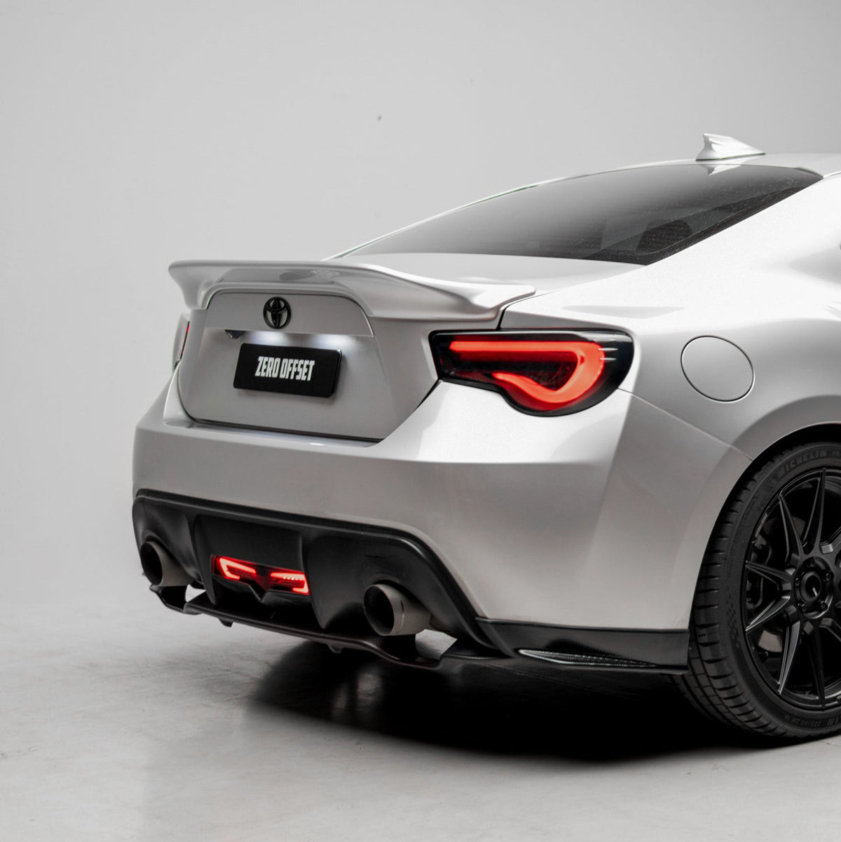 OE Style Rear Diffuser for Toyota 86 (ZN6) 2012-2016 / Subaru BRZ (ZC6) 2012-2021