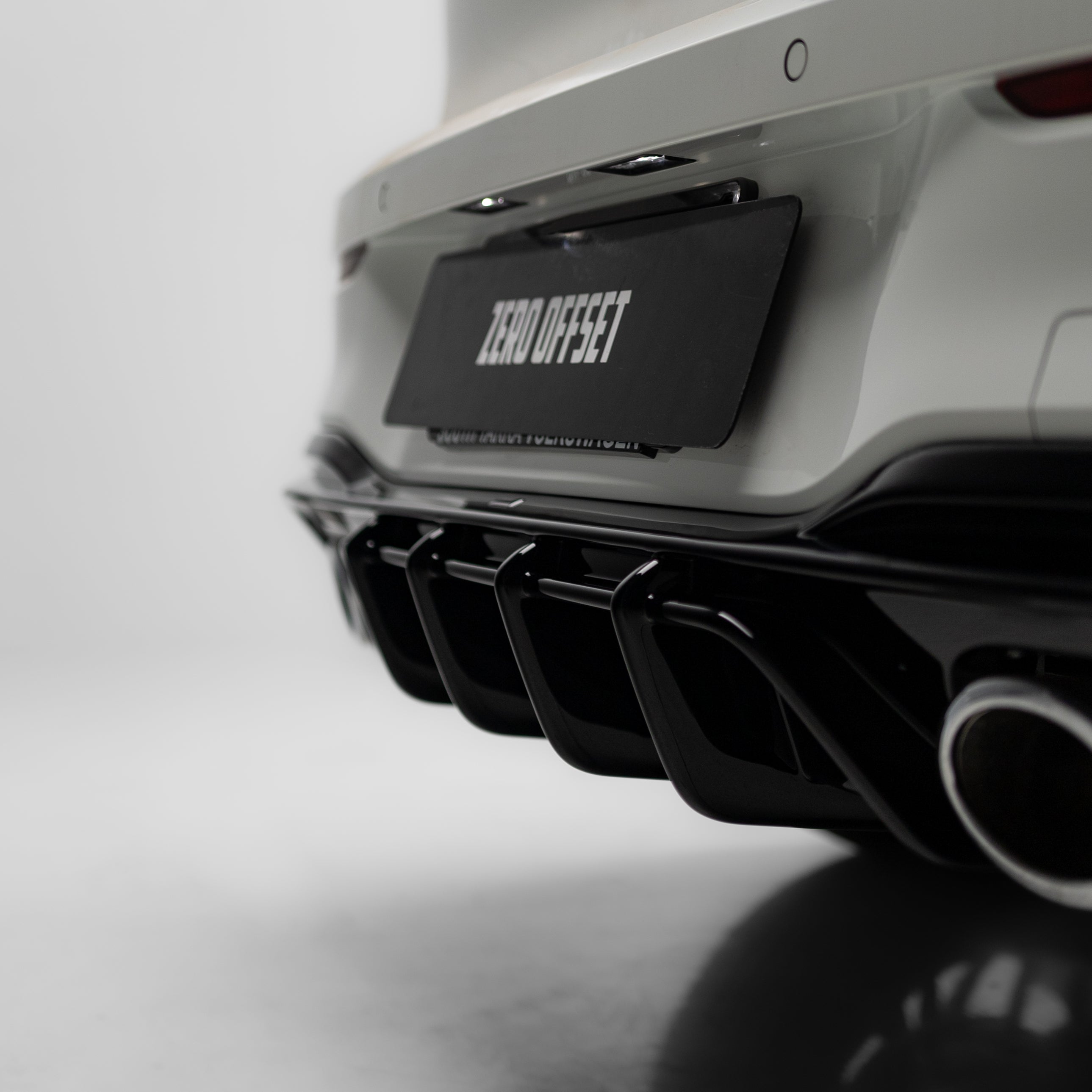 EVO-1 Rear Diffuser for Volkswagen Golf R MK8 MK8.5 2021+