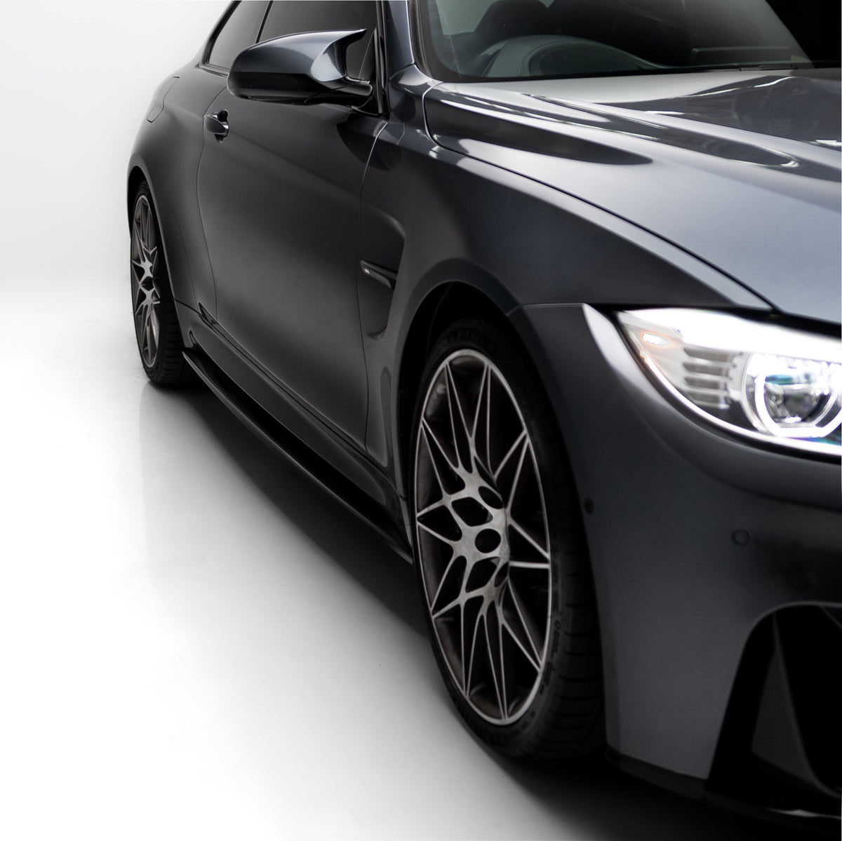 M Performance Style Pre Pregged Dry Carbon Fiber Full Kit for BMW M3 F80 / BMW M4 F82 F83 2014-2020