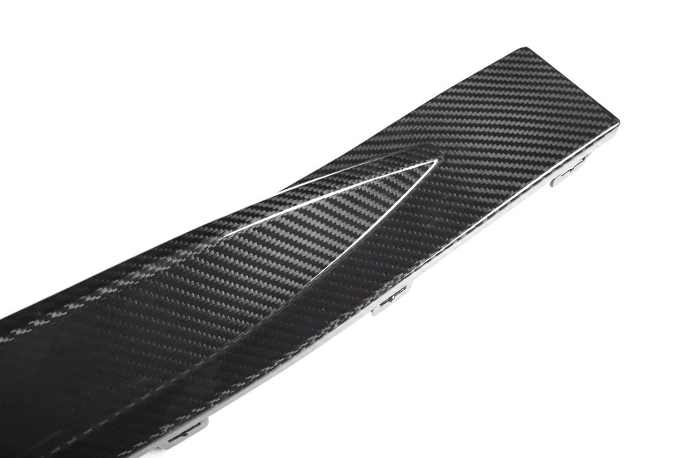 OEM STYLE PRE PREGGED DRY CARBON SIDE SKIRTS FOR BMW M3 G80 G81 2020+ - iilumolab