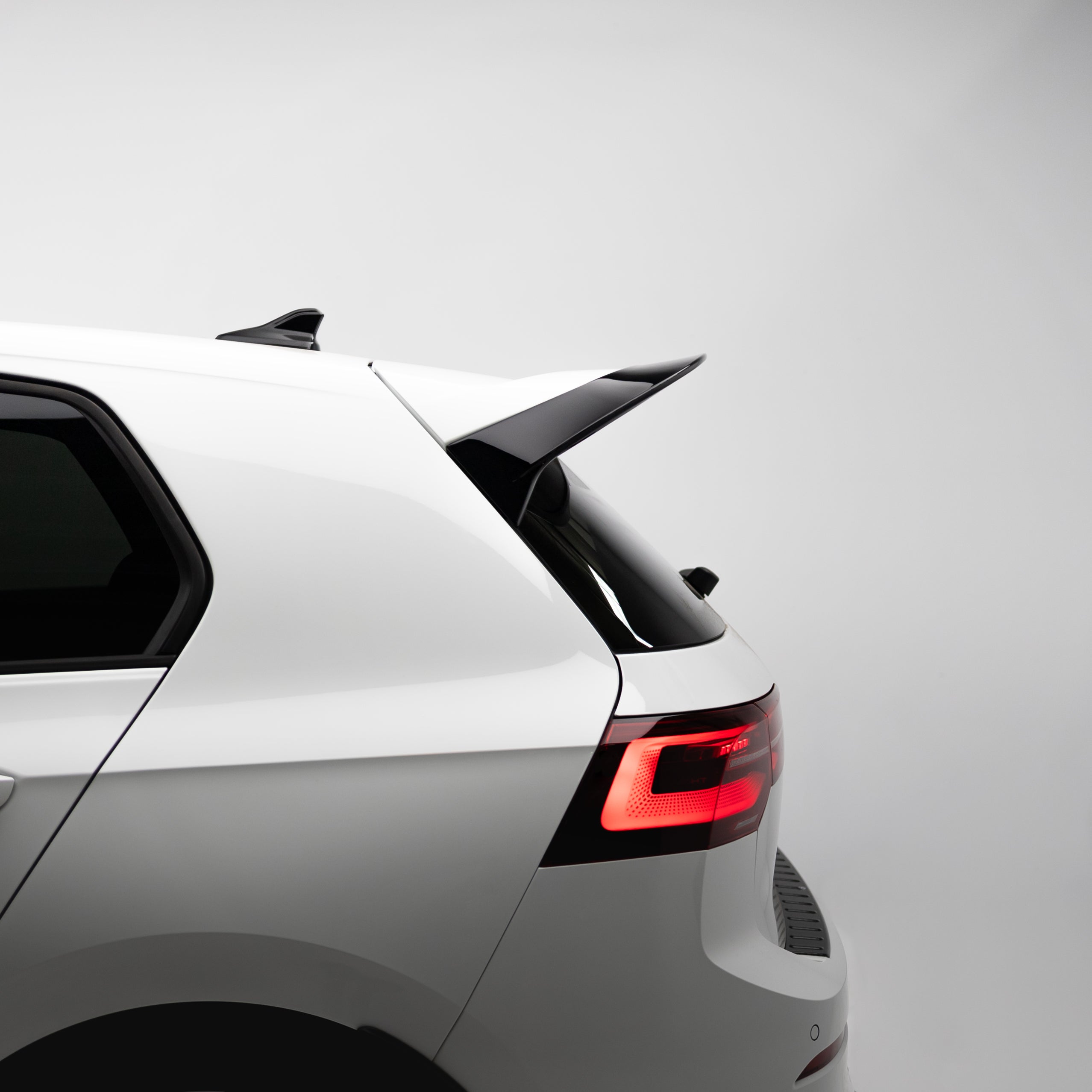 Zaero Designs EVO-1 Full Kit for Volkswagen Golf MK8R 2021-2024 - iilumolab