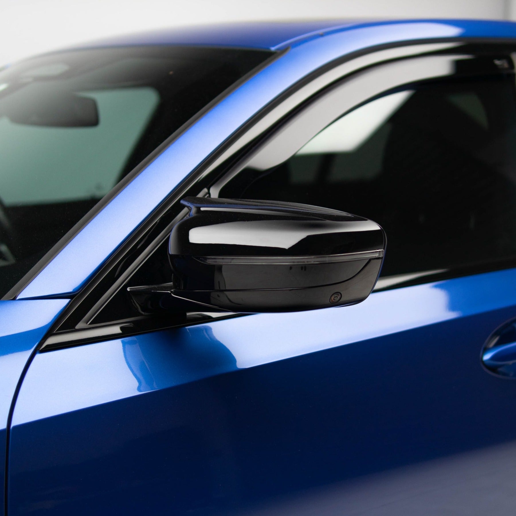 M Performance Style Gloss Black Mirror Caps for BMW 5 Series G30 G14 / 8 Series G15 G16