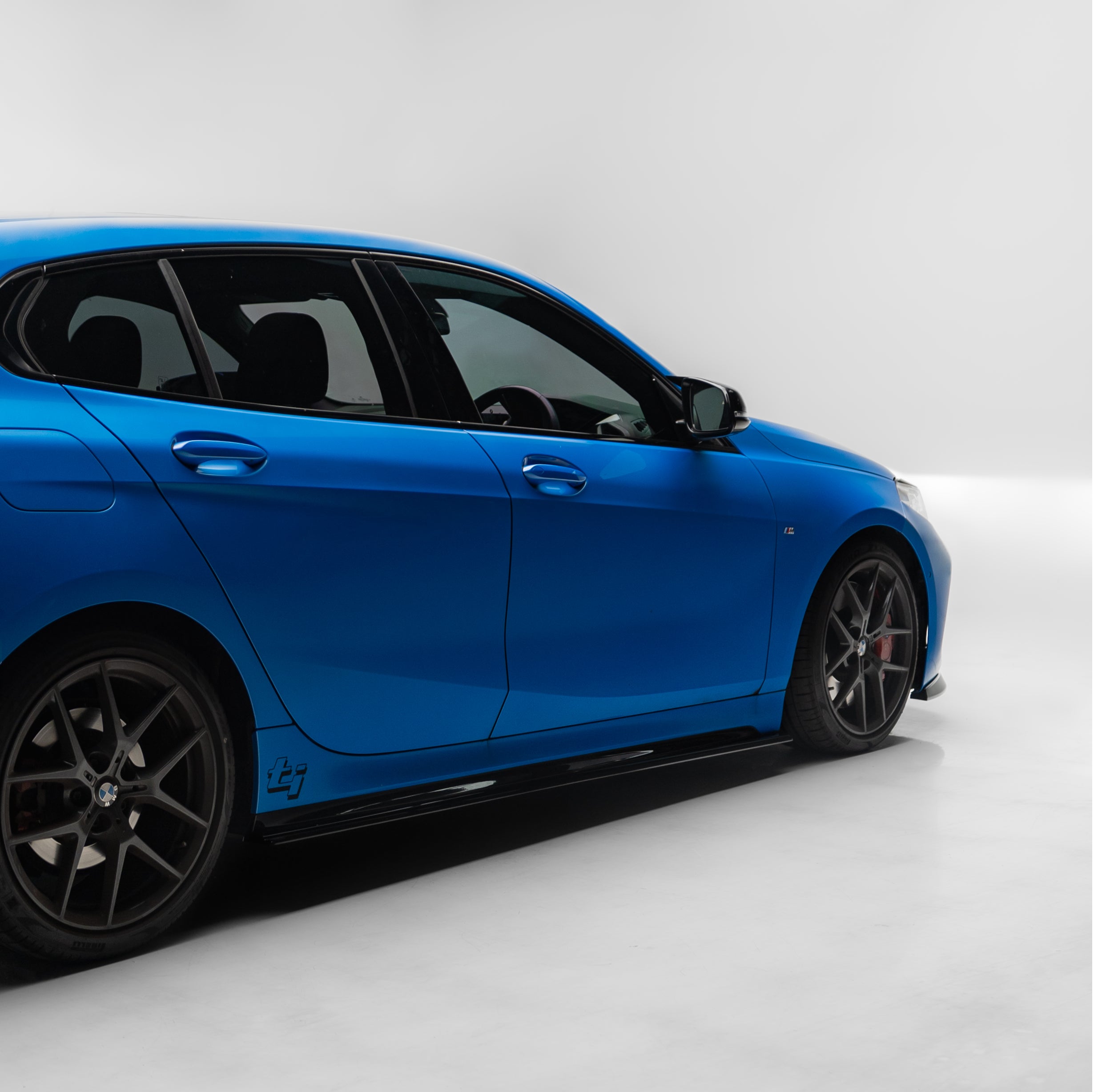 Zaero Designs EVO-1 Side Splitter for BMW 1 Series F40 (Pre-LCI) 2020-2023 - iilumolab