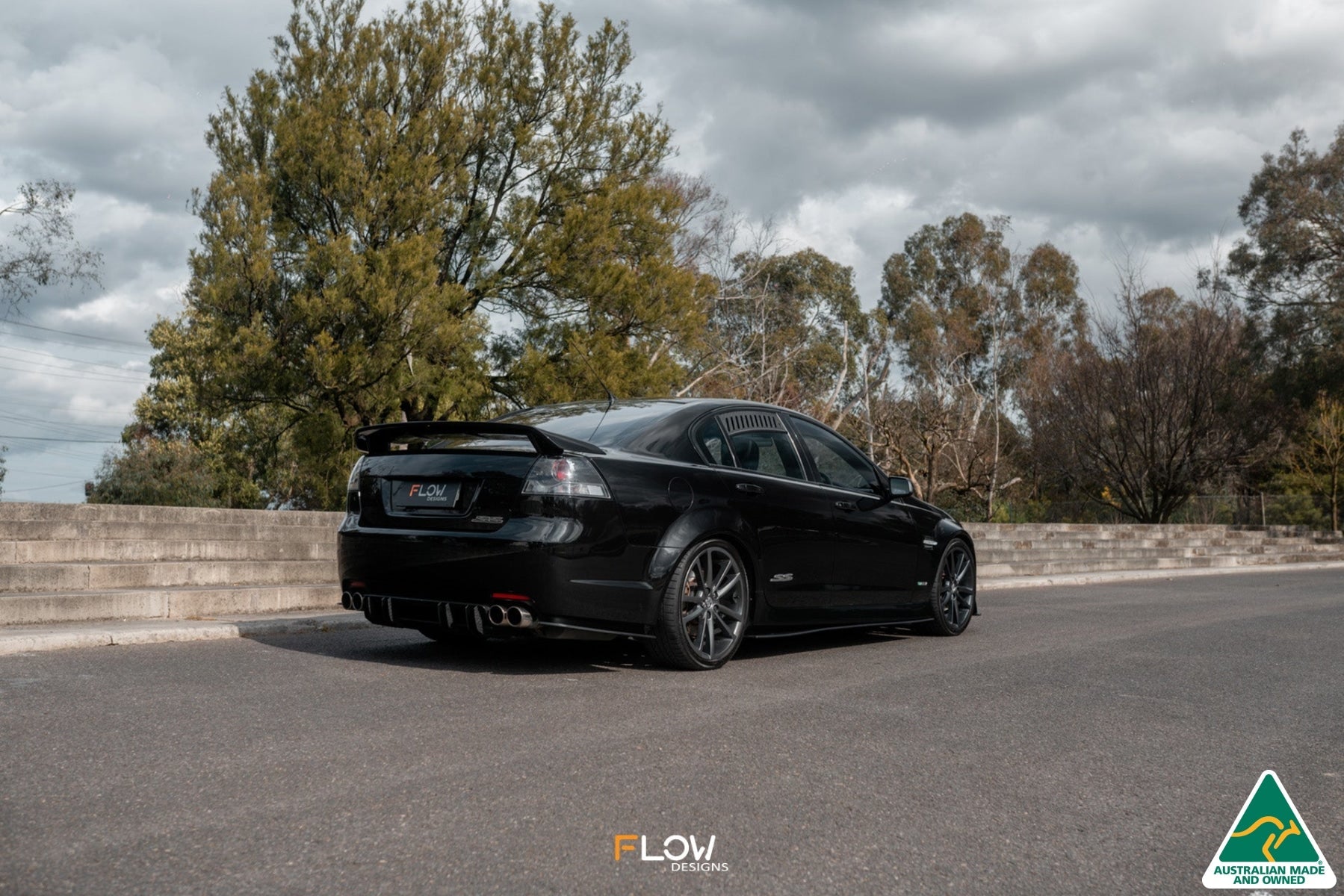 Flow Designs VE Commodore S1 Sedan Flow-Lock Rear Diffuser - iilumolab