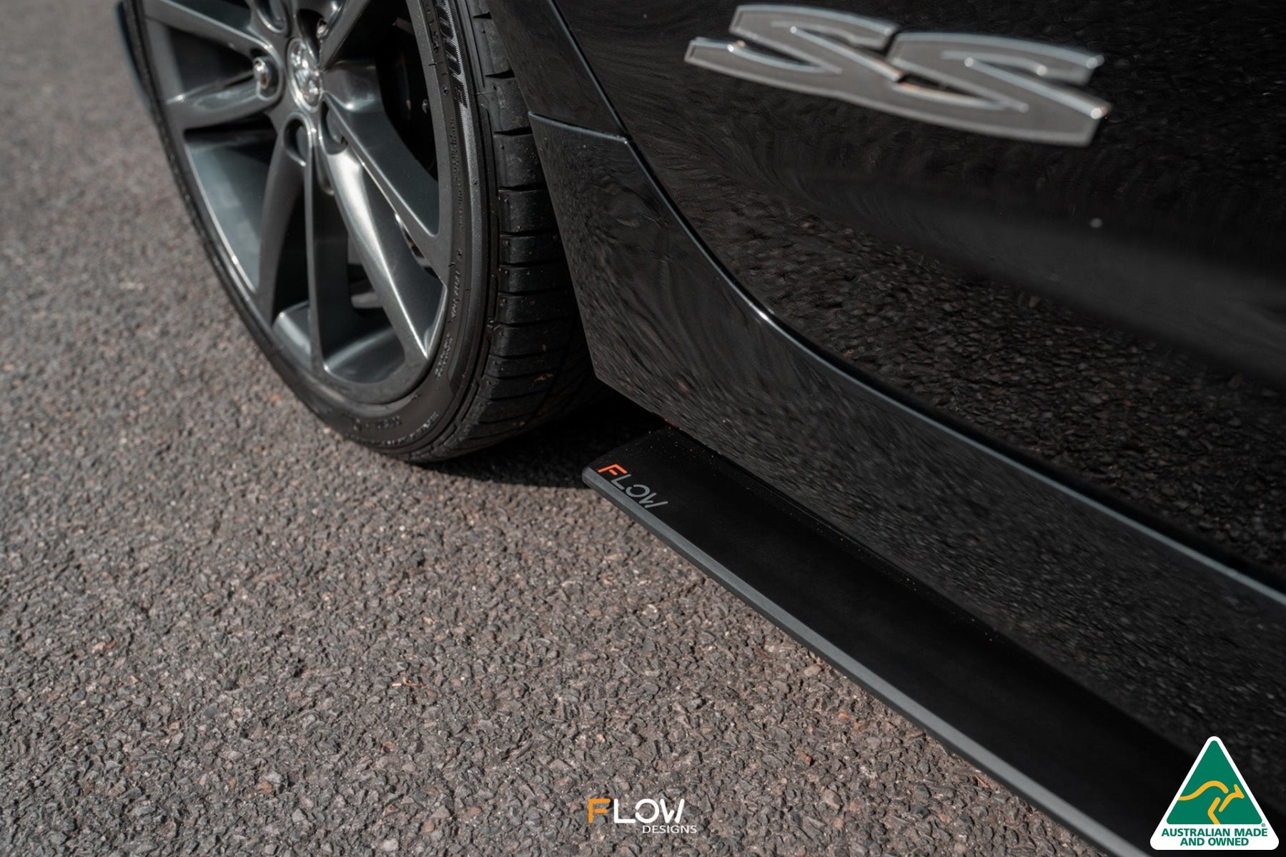 VE Commodore S1 Sedan Side Skirt Splitters (Pair) - iilumolab