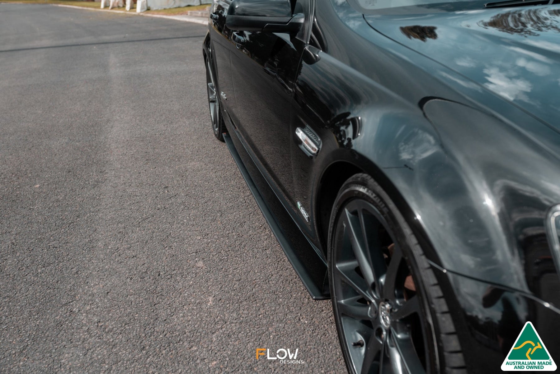 Flow Designs VE Commodore S1 Sedan Side Skirt Splitters (Pair)