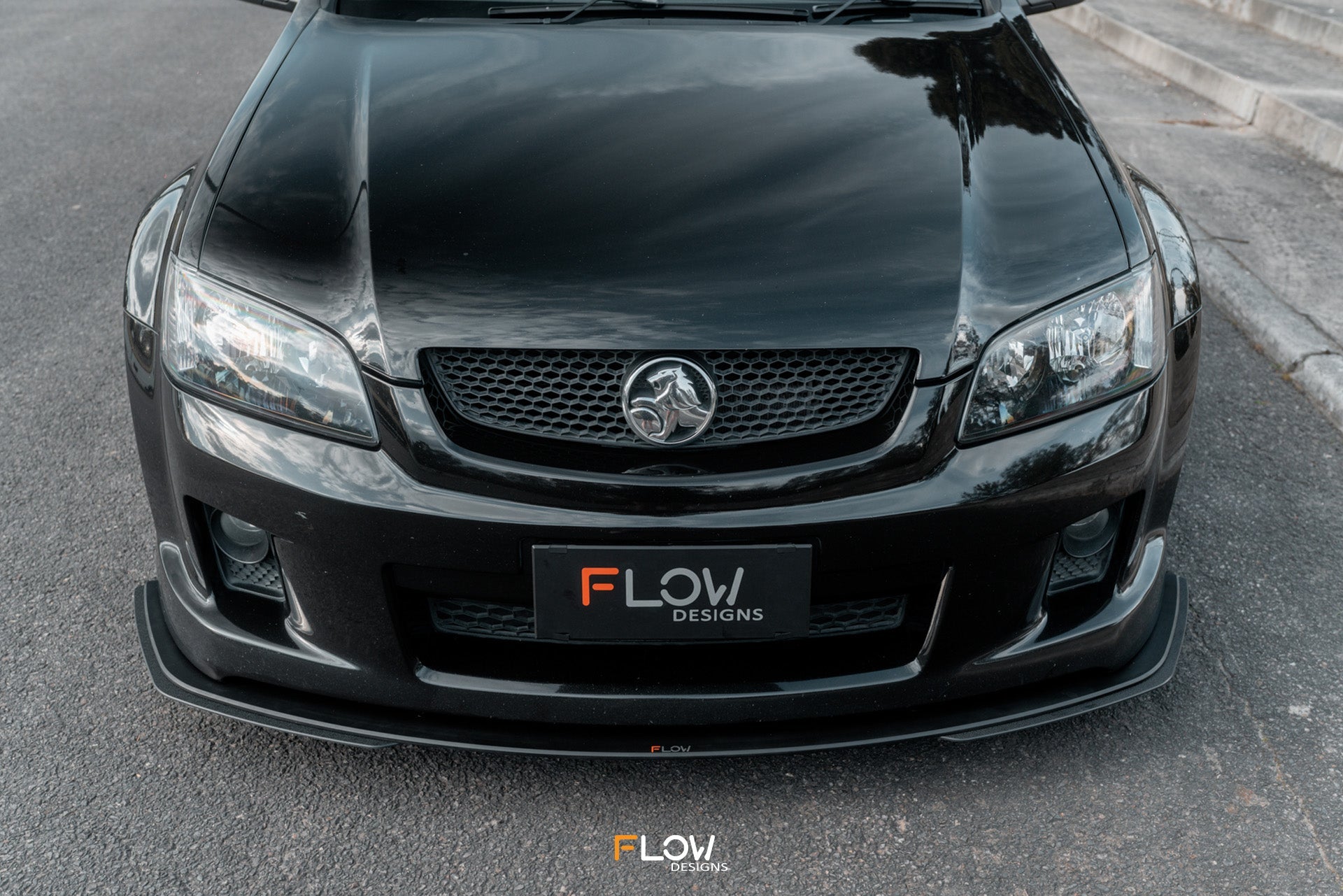 Flow Designs VE Commodore S1 Wagon Front Lip Splitter - iilumolab