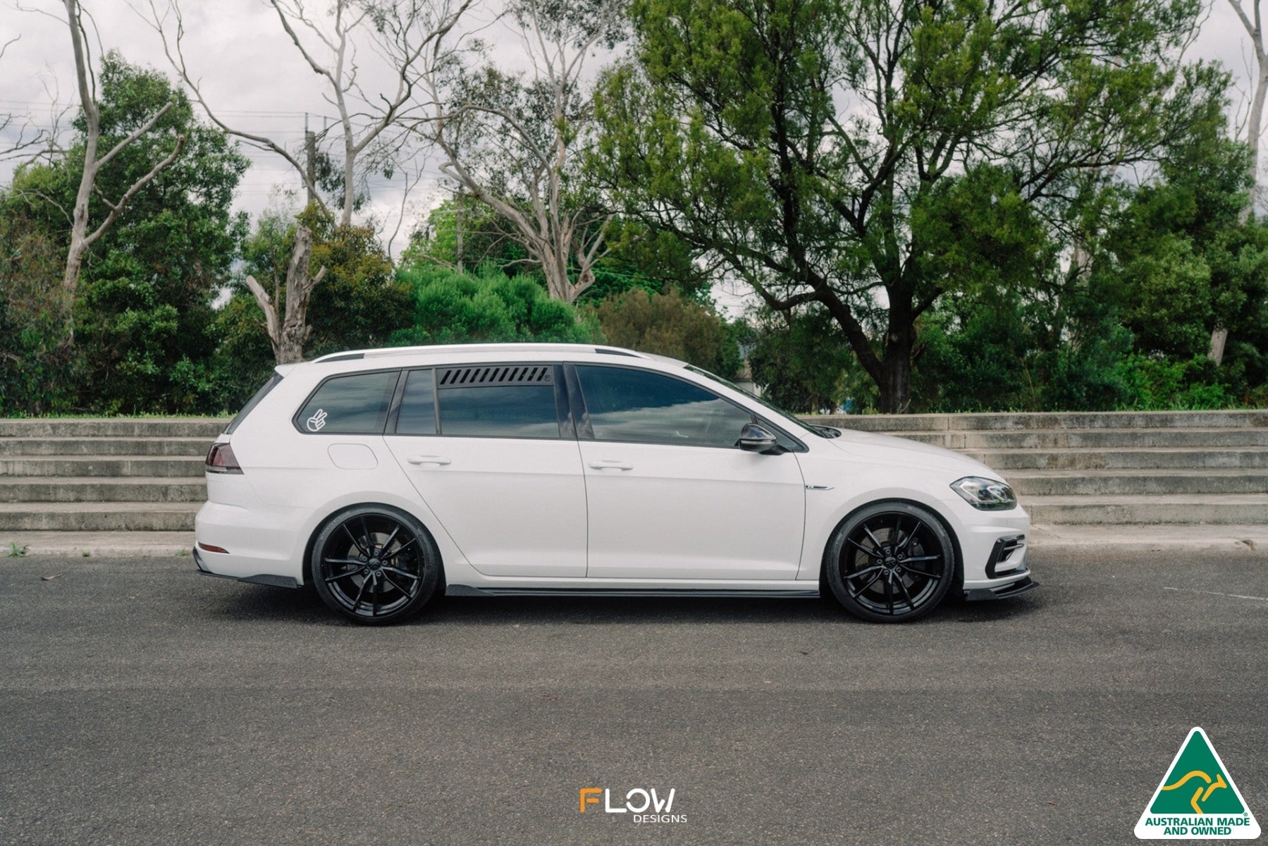 Flow Designs MK7.5 Golf R Wagon Side Skirt Splitter Winglets (Pair) - iilumolab