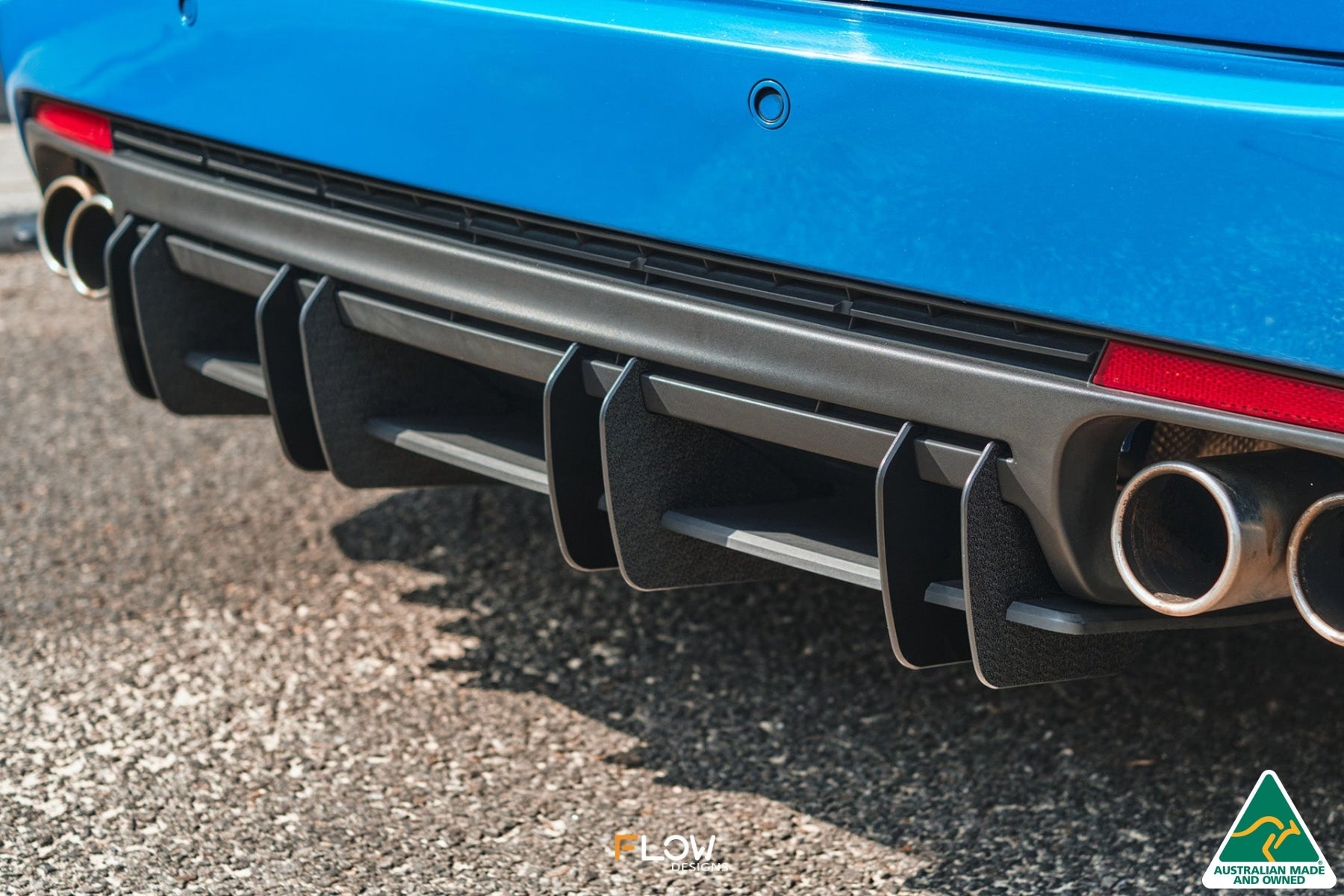 Flow Designs VF Commodore S1 Wagon Flow-Lock Rear Diffuser - iilumolab