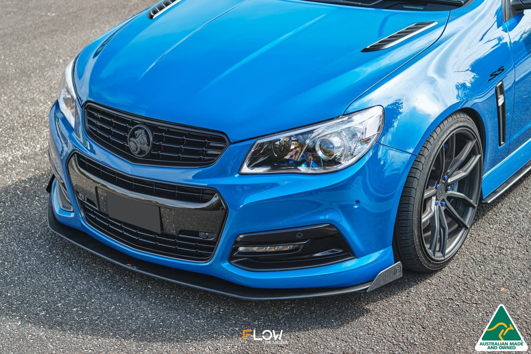 Flow Designs VF Commodore S1 Wagon Front Lip Splitter Winglets (Pair) - iilumolab