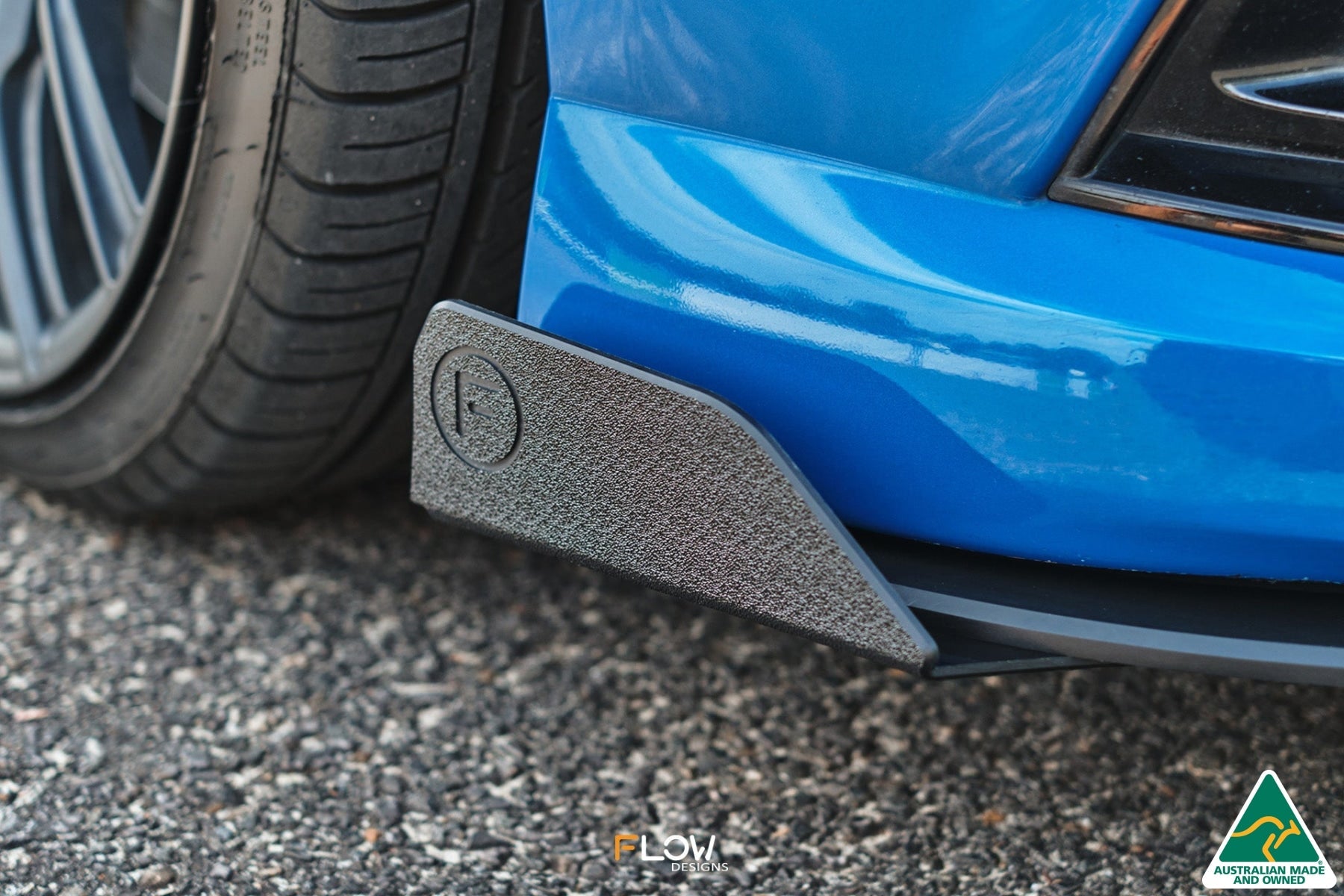 Flow Designs VF Commodore S1 Wagon Front Lip Splitter Winglets (Pair) - iilumolab