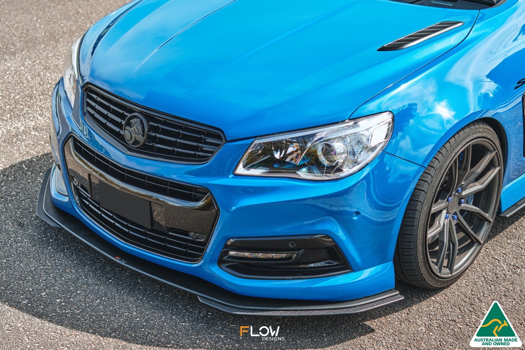 Flow Designs VF Commodore S1 Wagon Front Lip Splitter Extensions (Pair) - iilumolab
