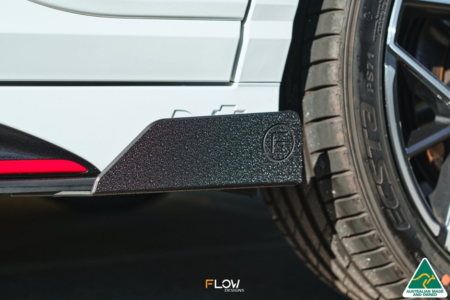 Flow Designs Kona N Side Skirt Splitter Winglets (Pair) - iilumolab