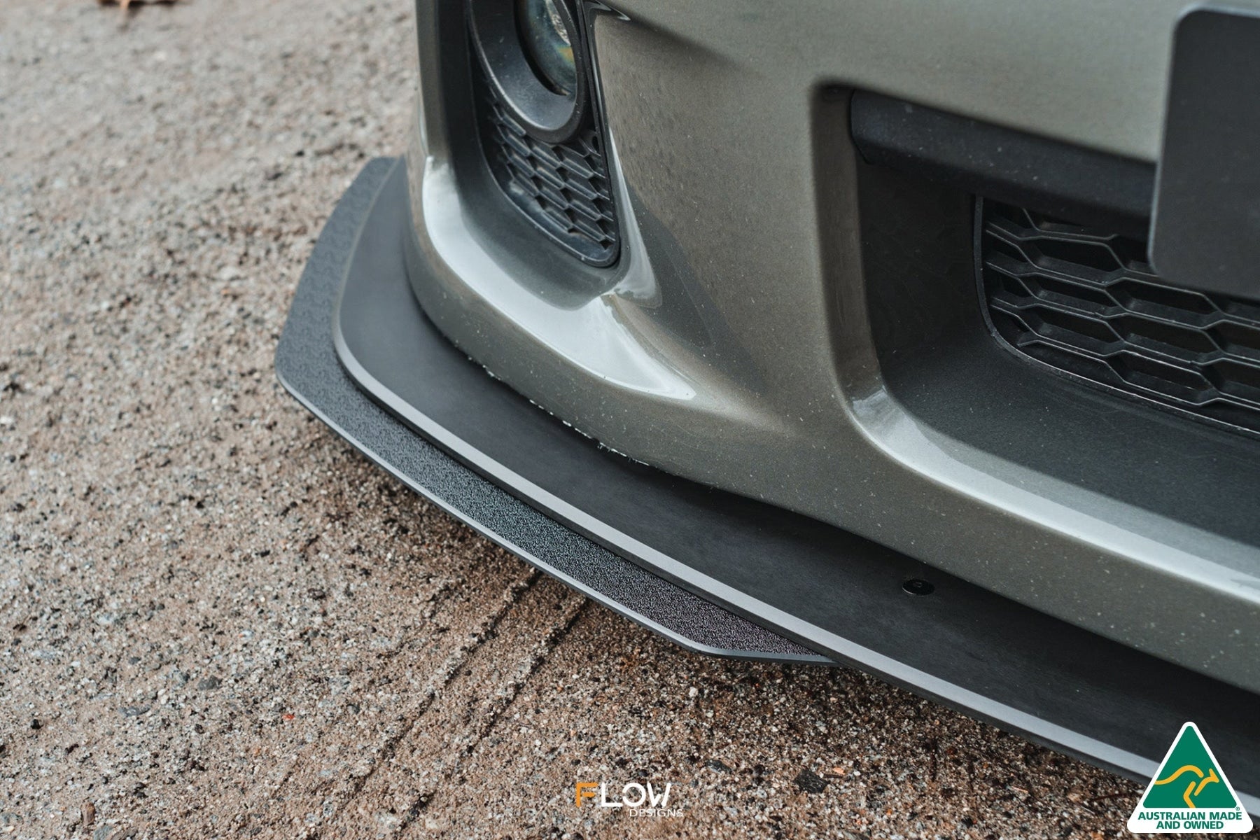 Flow Designs VE Commodore Ute Front Lip Splitter Extensions (Pair) - iilumolab