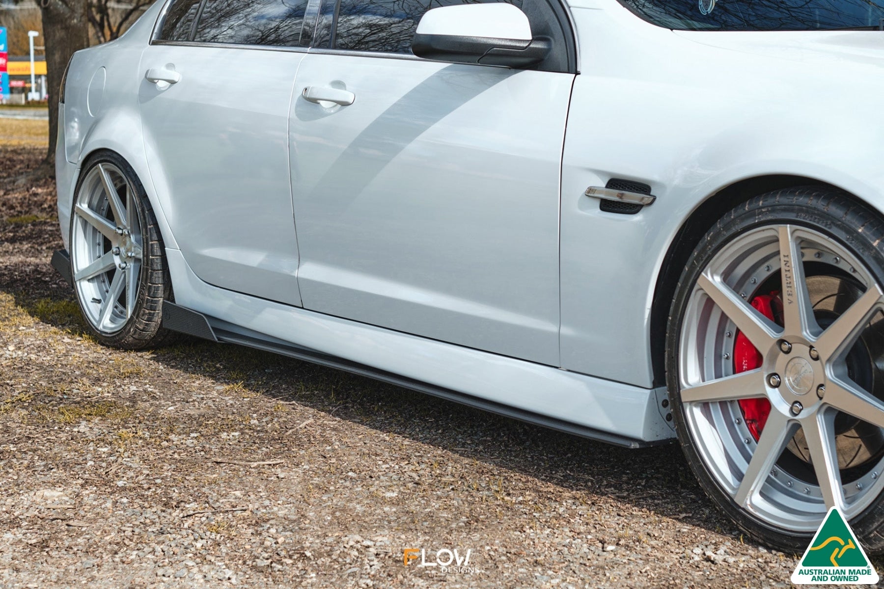 Flow Designs VE Commodore S2 Sedan Side Skirt Splitters (Pair) - iilumolab
