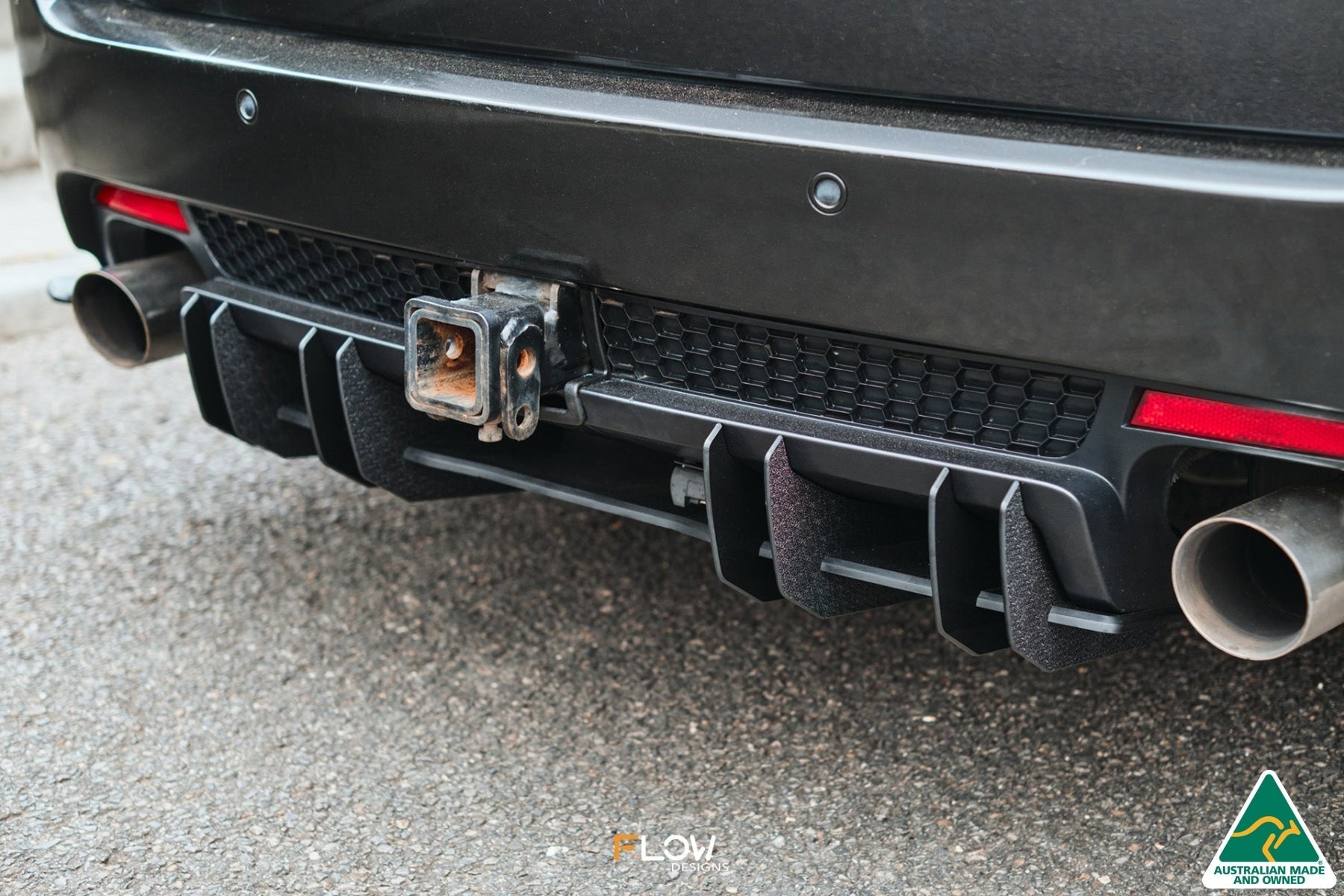 Flow Designs VE Commodore S1 Wagon Flow-Lock Rear Diffuser - iilumolab