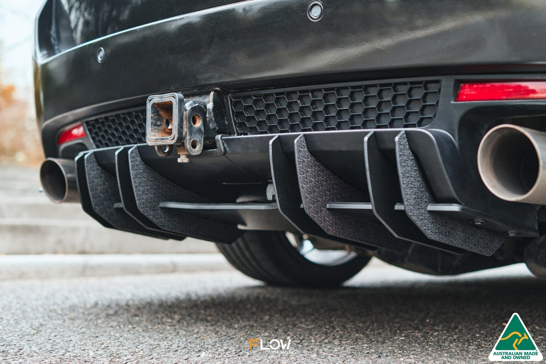 Flow Designs VE Commodore S2 Wagon Flow-Lock Rear Diffuser - iilumolab