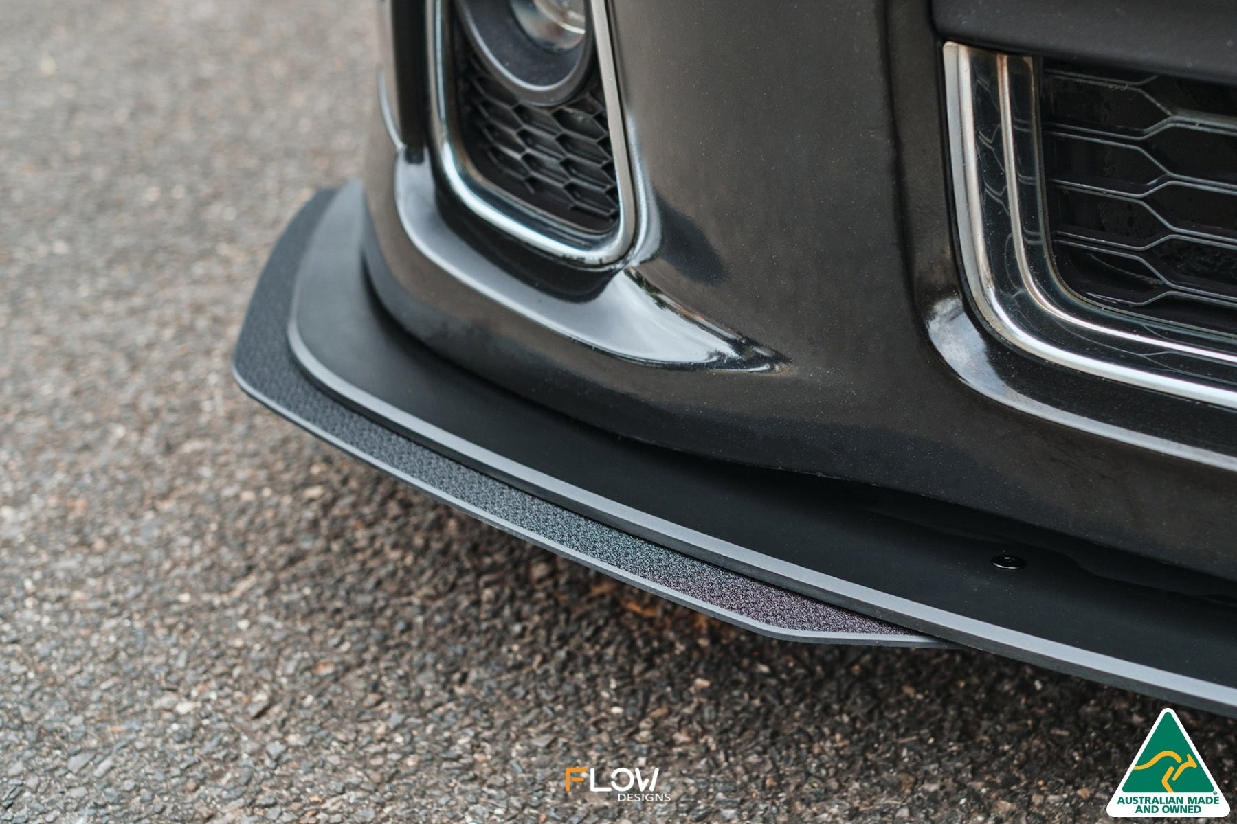 Flow Designs VE Commodore S2 Wagon Front Lip Splitter Extensions (Pair) - iilumolab