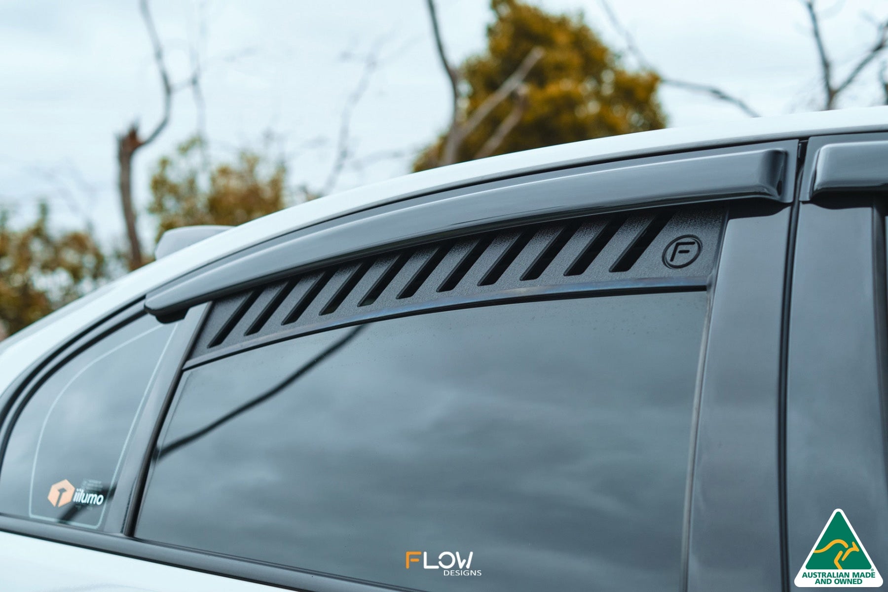 Flow Designs VF Commodore Sedan Rear Window Vents (Pair)