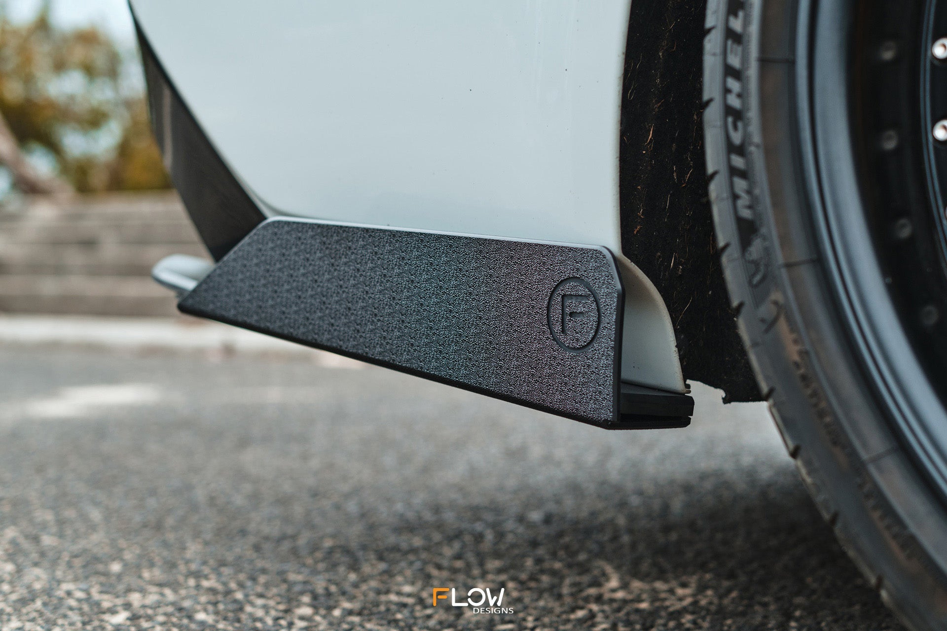 Flow Designs VE Commodore S2 Sedan Rear Spats (Pair) - iilumolab